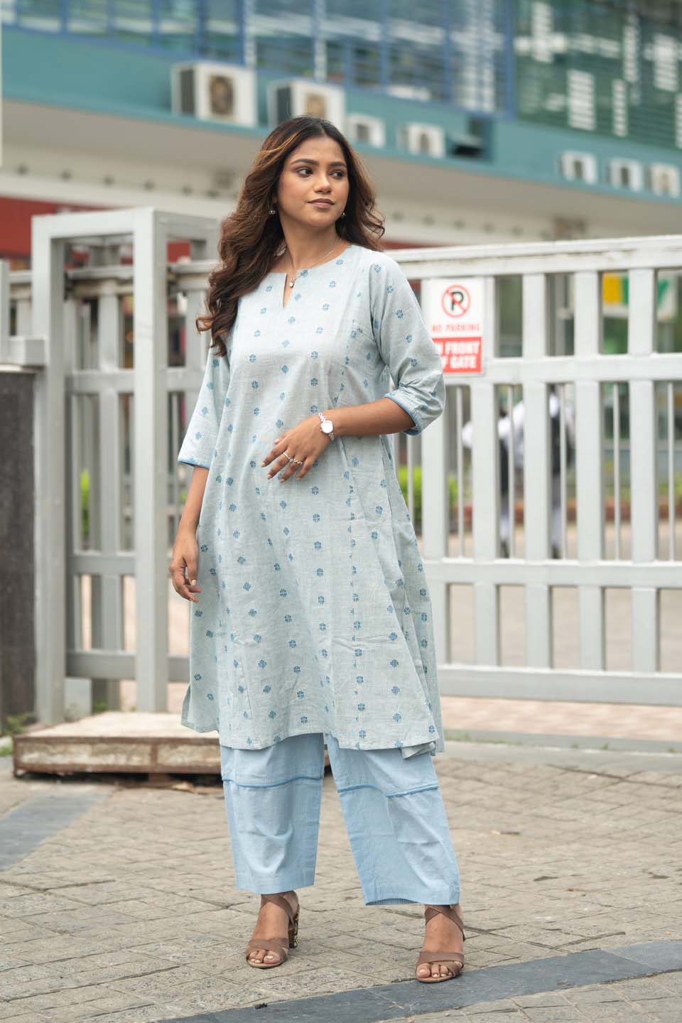 Mist Buti — Handloom Cotton Buti Coord Set