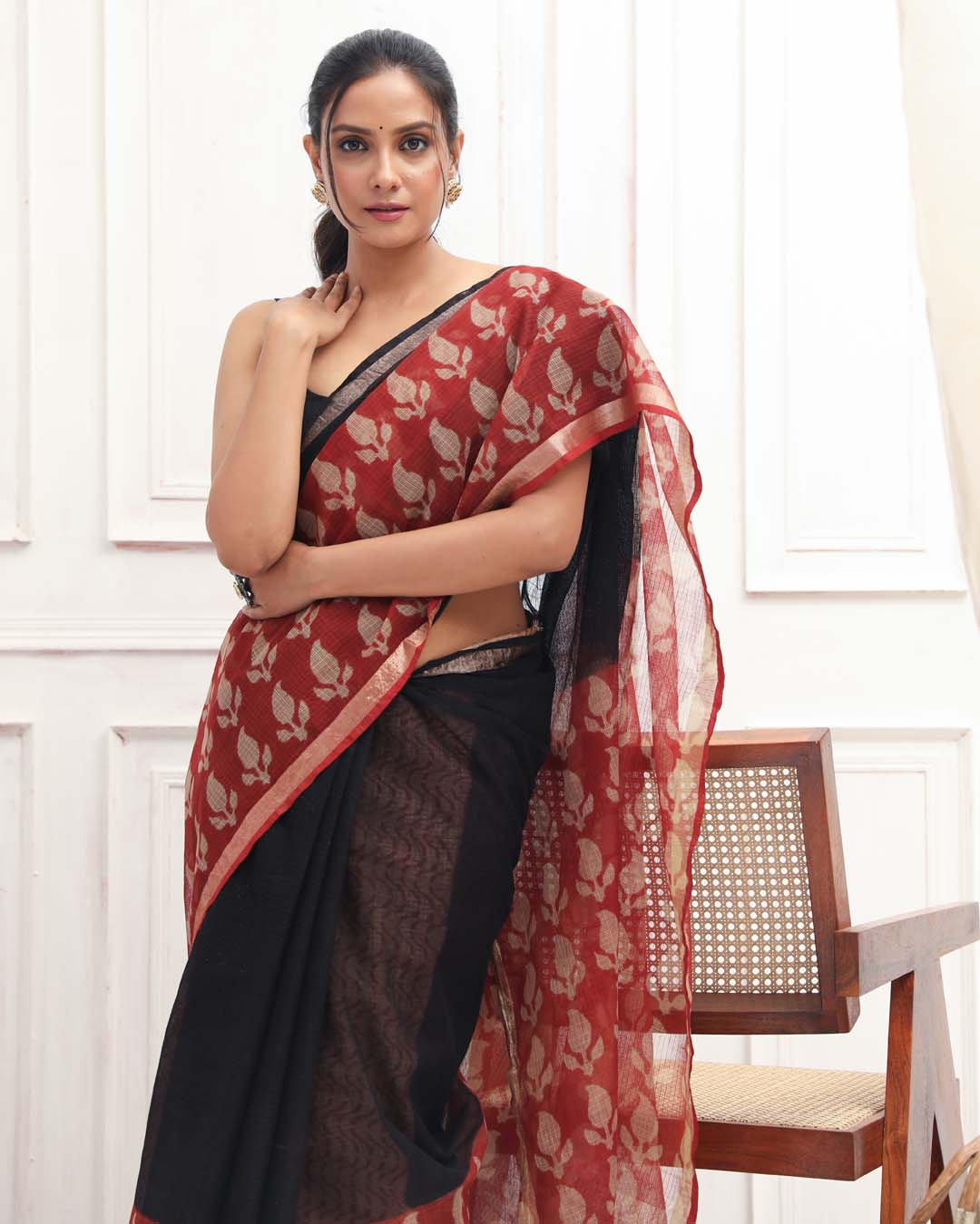 MIDNIGHT ELEGANCE (BAGRU SILK COTTON SAREE)