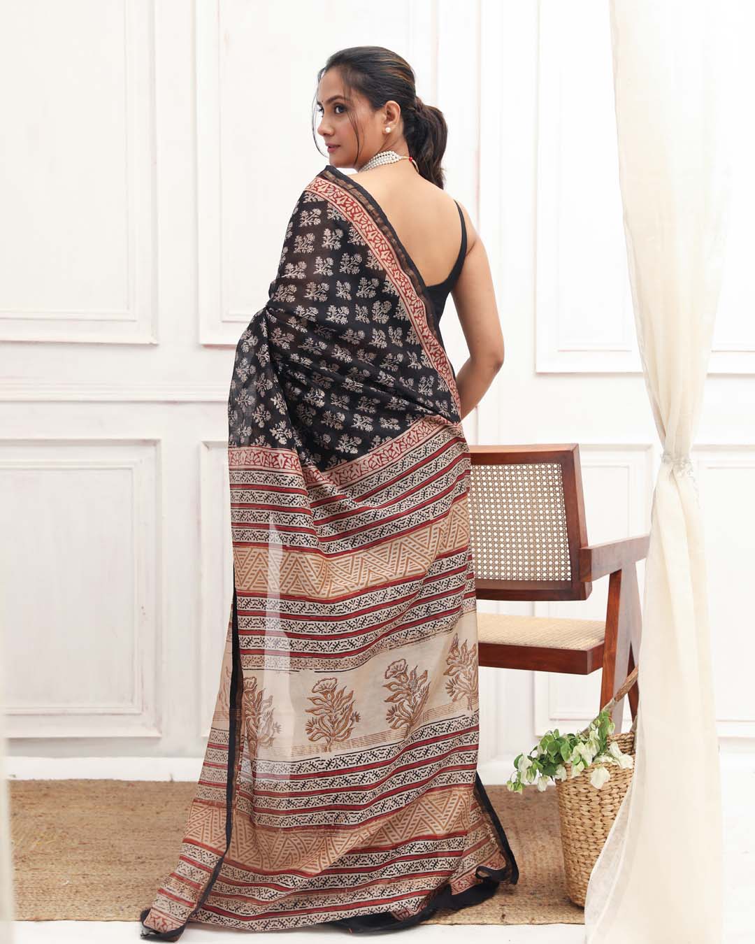 MIDNIGHT MUSE: (BAGRU SILK COTTON SAREE)