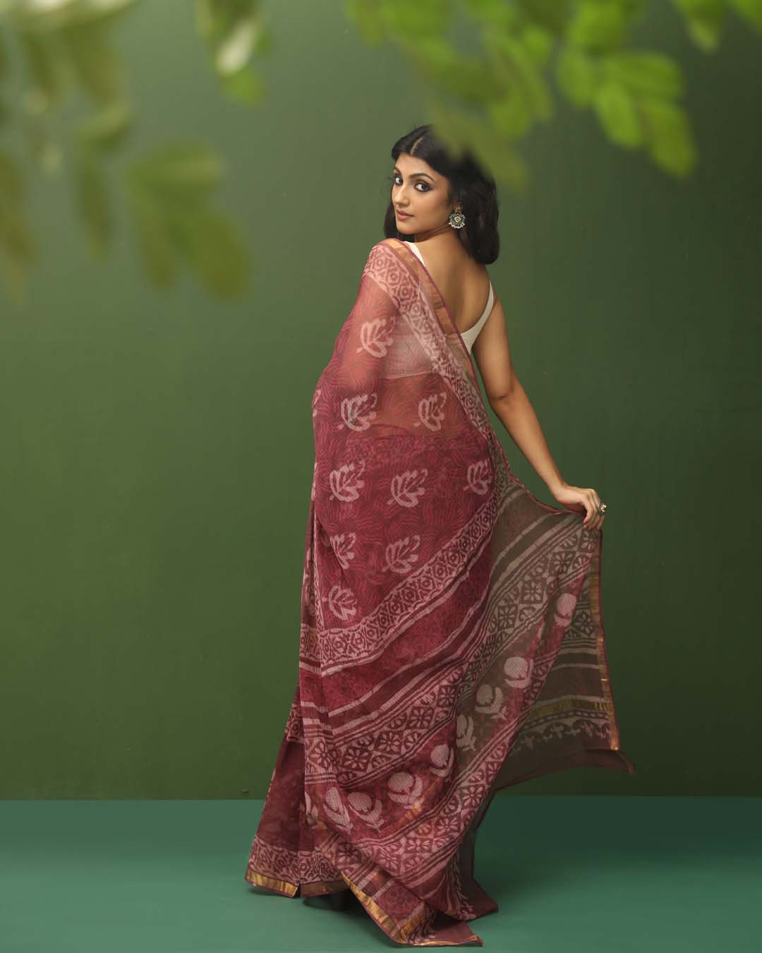 MAGENTA MIRAGE (BAGRU SILK COTTON SAREE)