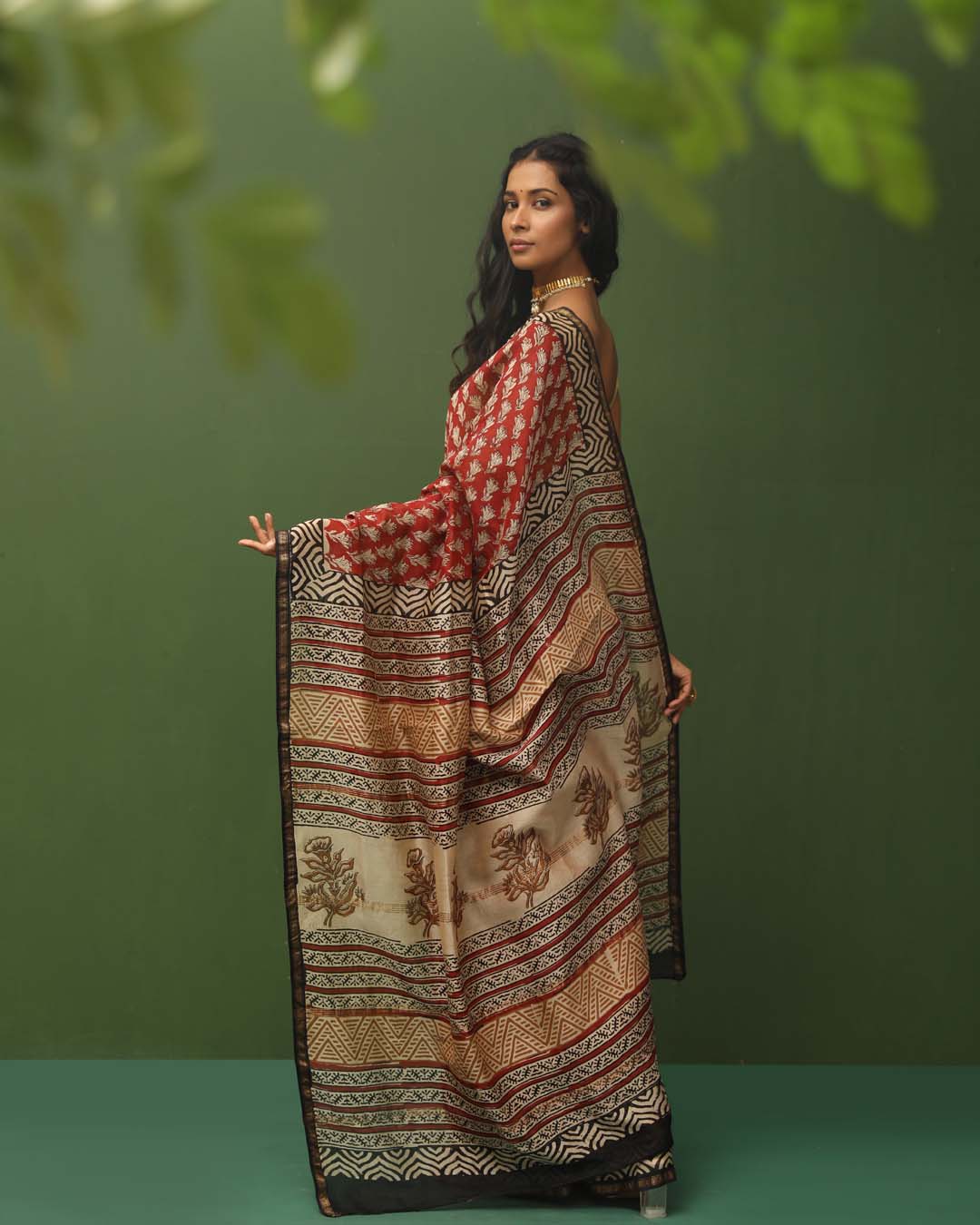 CRIMSON LEGACY (BAGRU SILK COTTON SAREE)