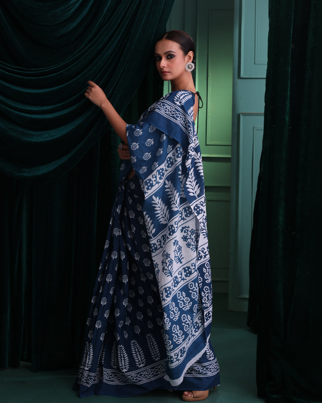 CERULEAN CLASSIC (BAGRU MUL MUL COTTON SAREE)
