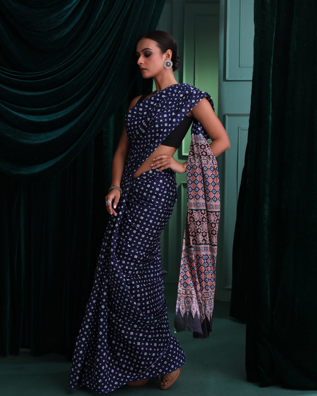 AZURE ALLURE (BAGRU MUL MUL COTTON SAREE)