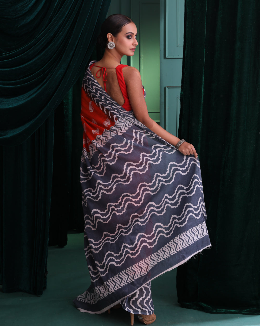 AMBER GLOW (BAGRU MUL MUL COTTON SAREE)