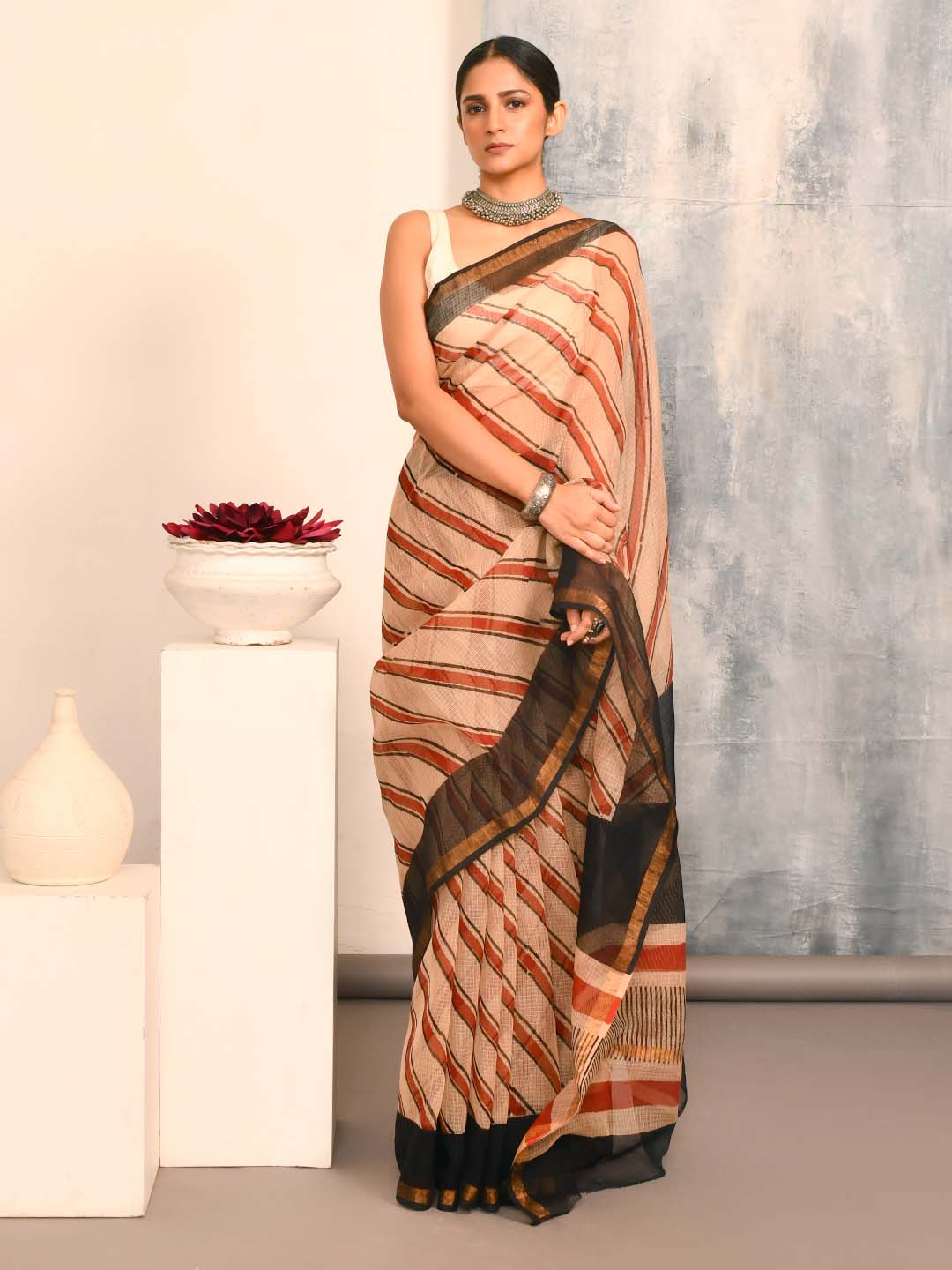 IVORY WHISPER (BAGRU SILK COTTON SAREE)