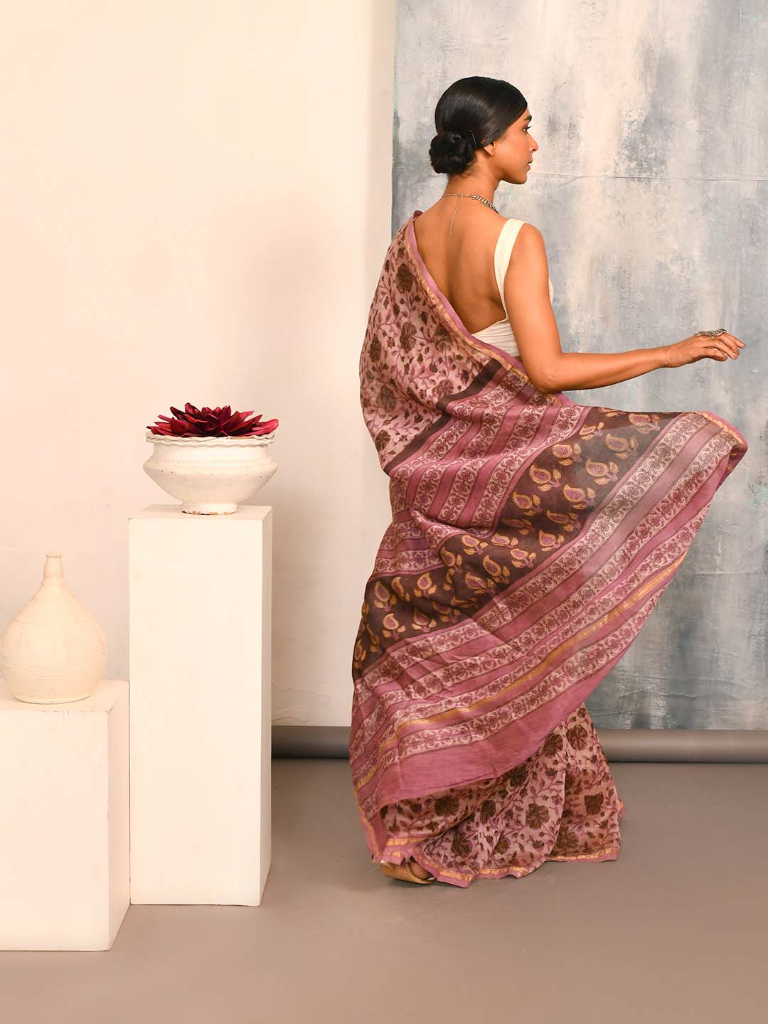 BLUSH REVERIE (BAGRU SILK COTTON SAREE)