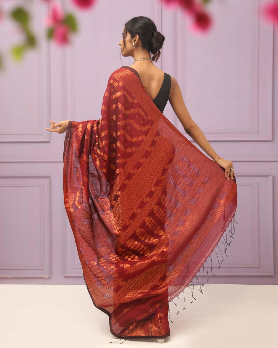 BURGUNDY GRACE (HANDLOOM COTTON BLEND SAREE)