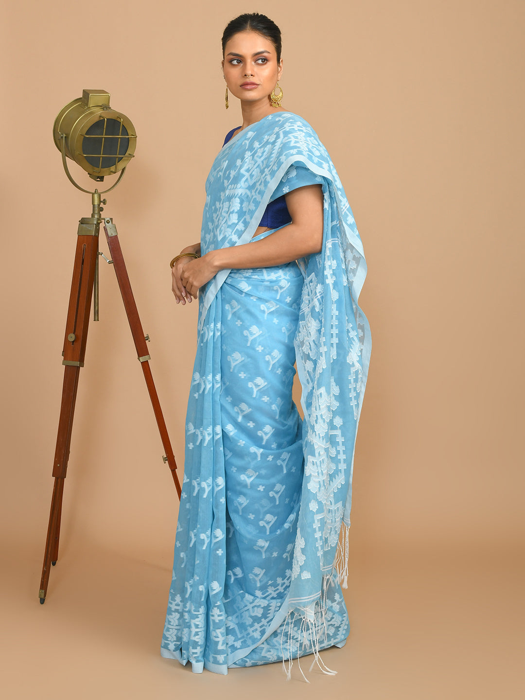 Jamdani Blue Woven Design Traditional Wear(HANDLOOM COTTON BLEND SAREE)