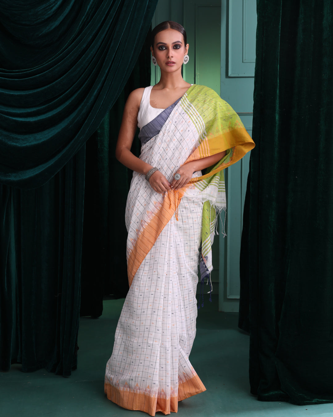 FOREST CHARM (HANDLOOM COTTON BLEND SAREE)