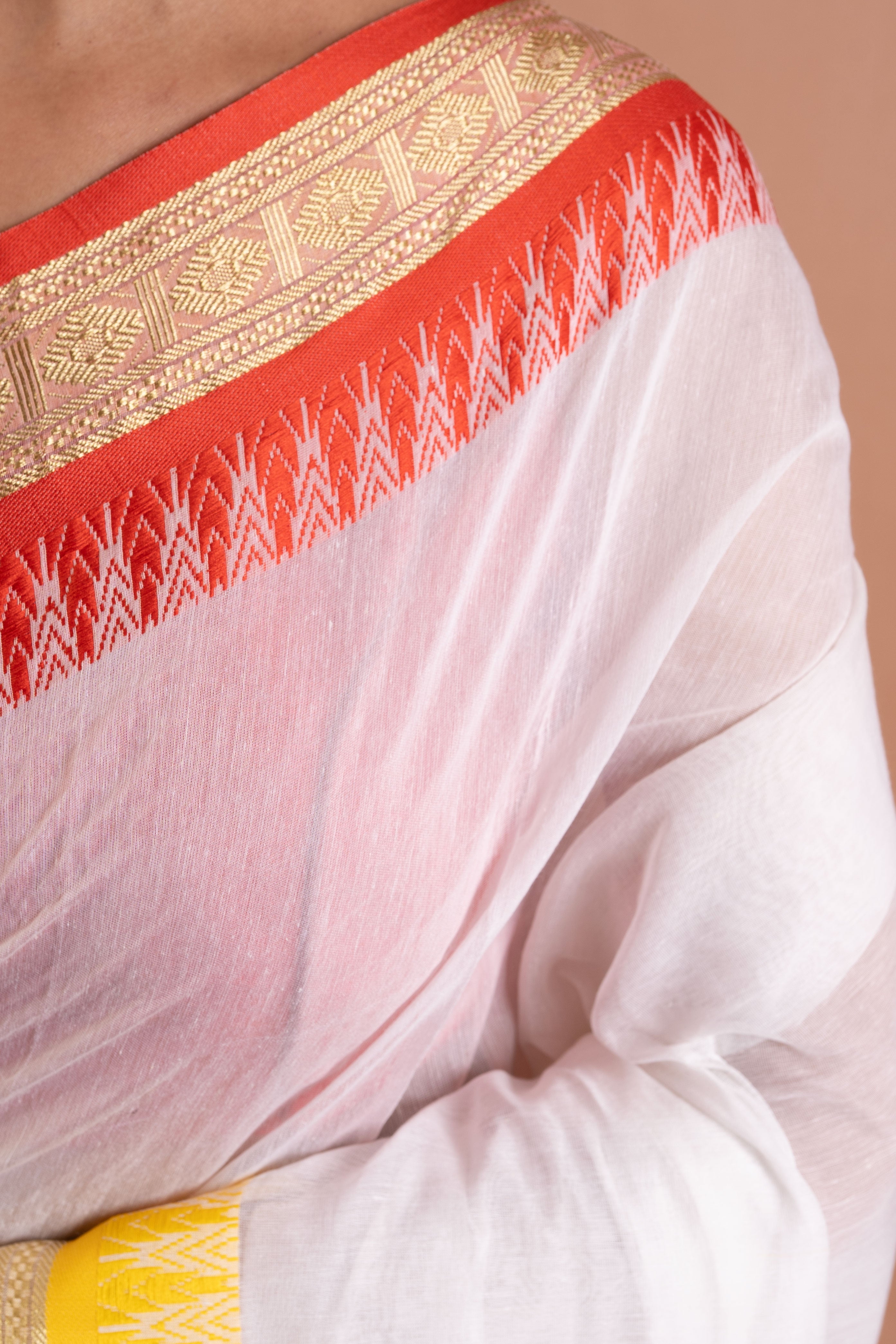 Ivory Sunflare Bengal Handloom Cotton Saree