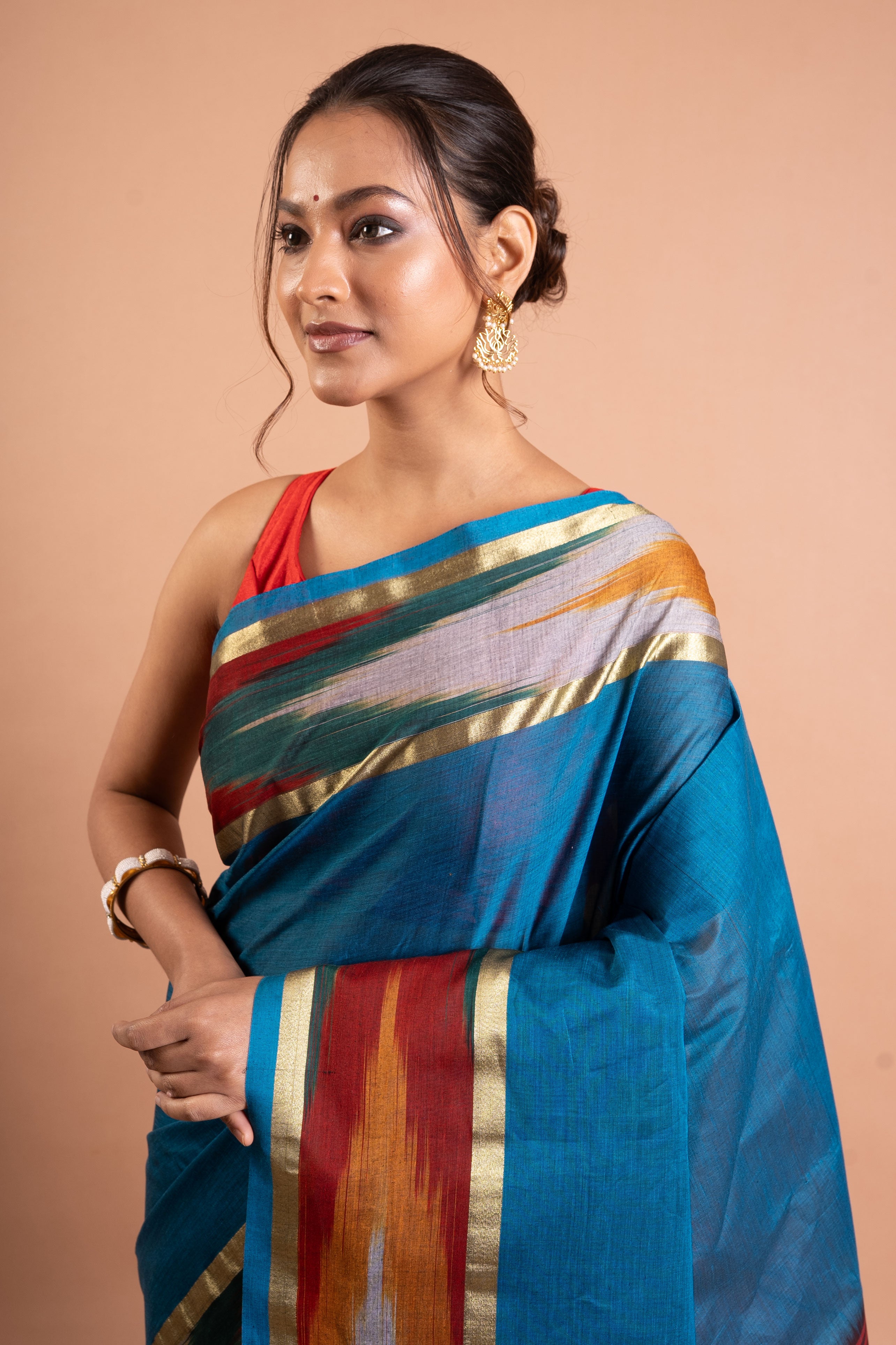 Teal-Blue Handloom Silk-Cotton Saree with Maroon Zari Pallu