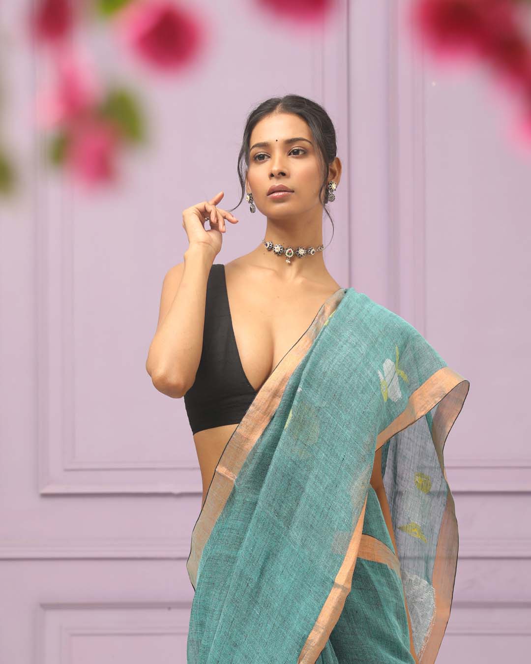 TEAL SERENITY (HANDLOOM PURE LINEN SAREE)