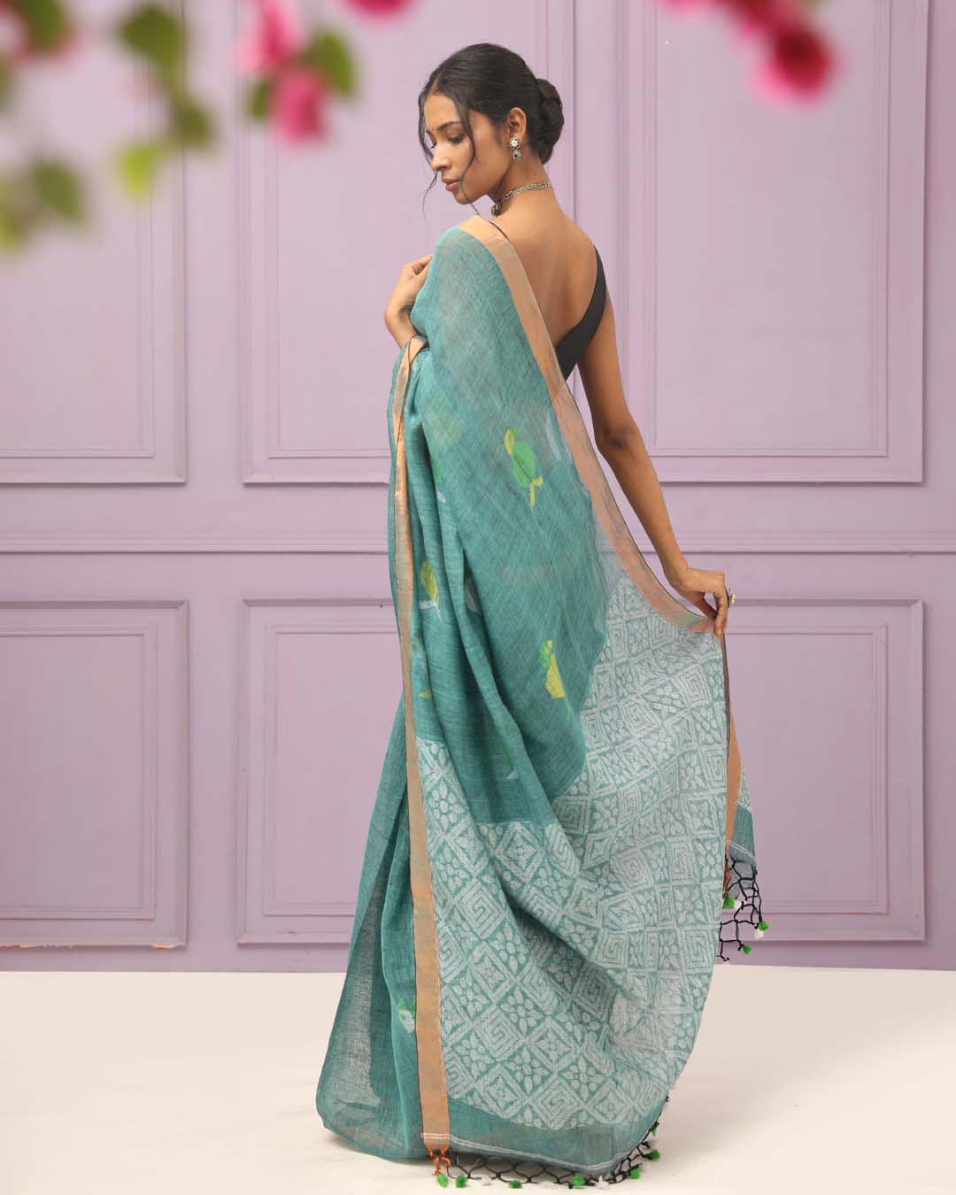 TEAL SERENITY (HANDLOOM PURE LINEN SAREE)