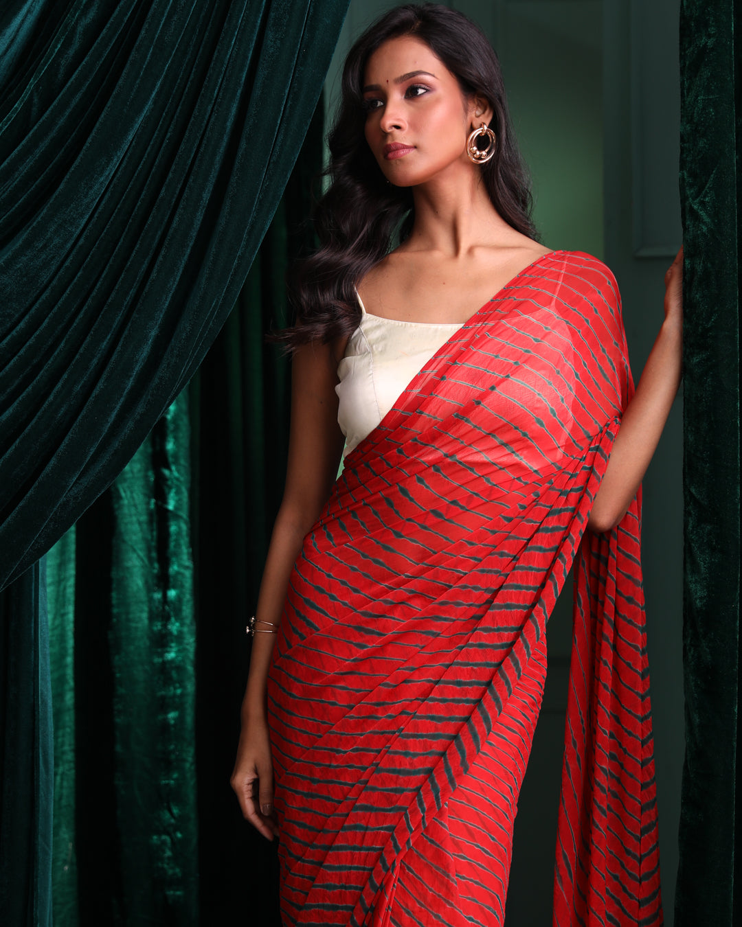 BREEZE ELEGANCE (LEHERIYA SAREE)