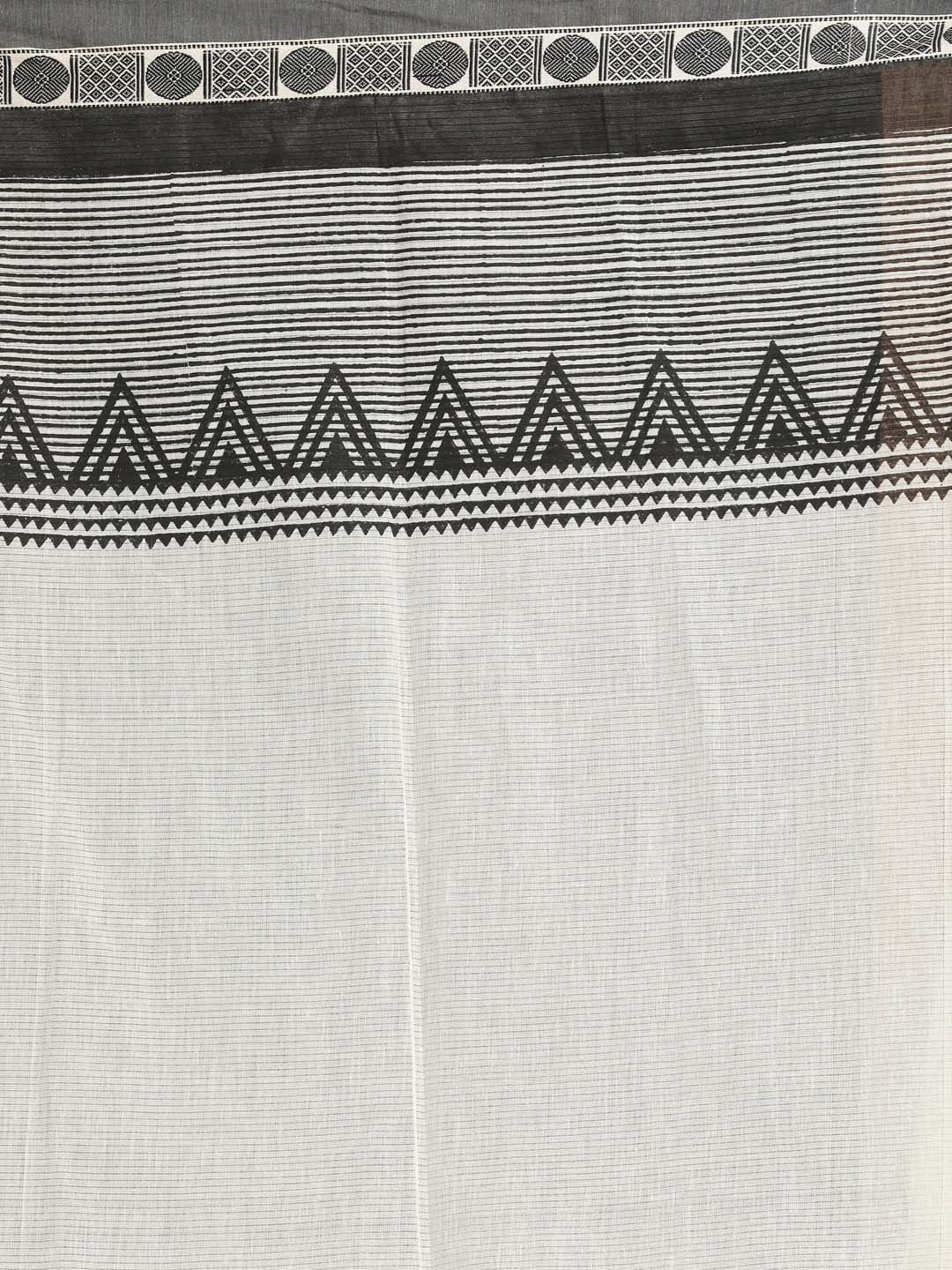 Indethnic Printed Pure Cotton Saree in Black - Saree Detail View