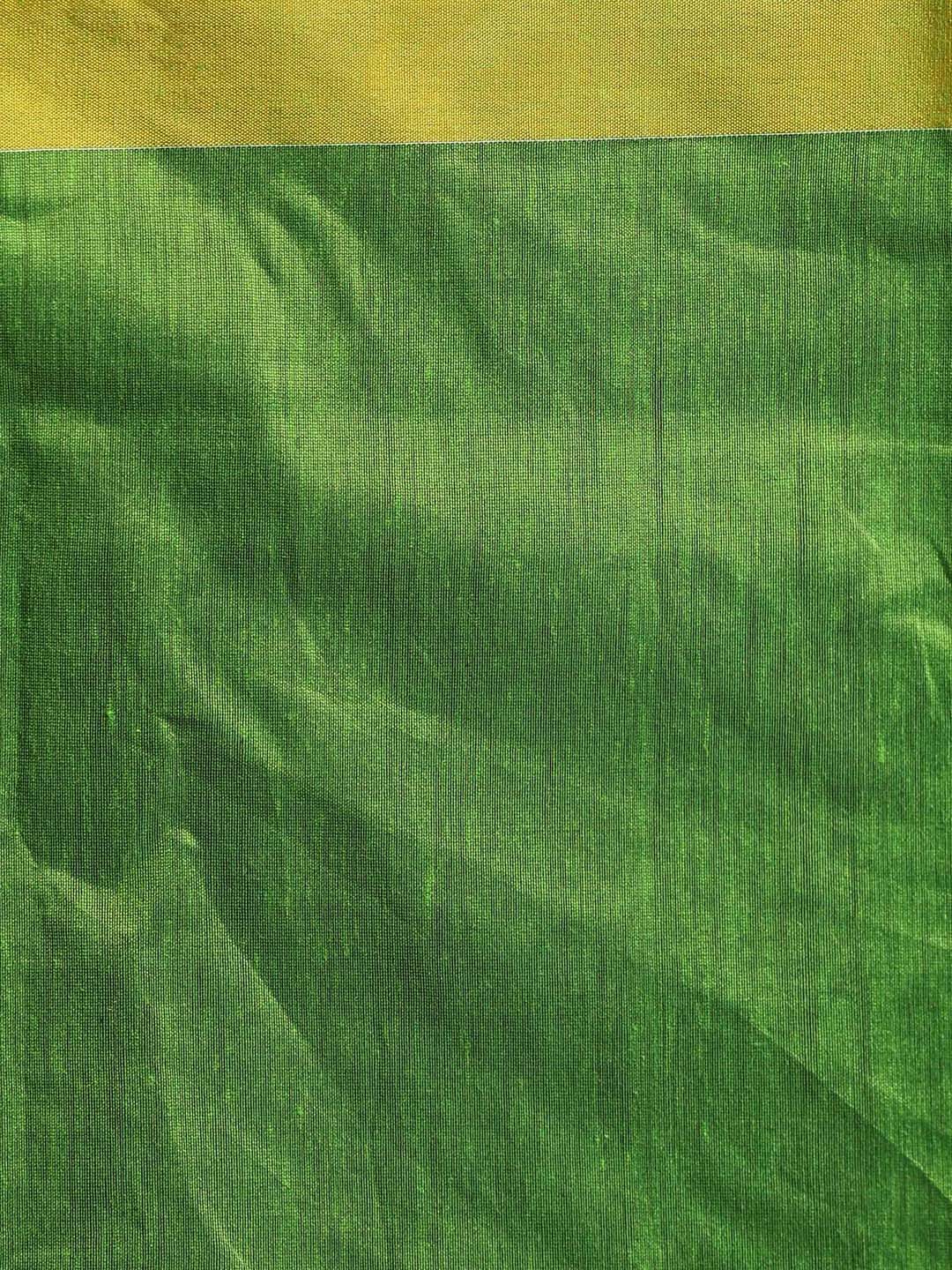 Indethnic Magenta and Green Solid Colour Blocked Saree - Saree Detail View