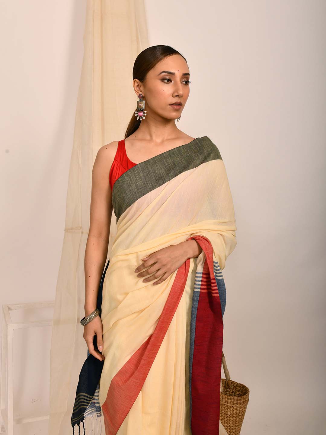 SPECTRUM CHIC (BENGAL HANDLOOM COTTON BLEND SAREE)