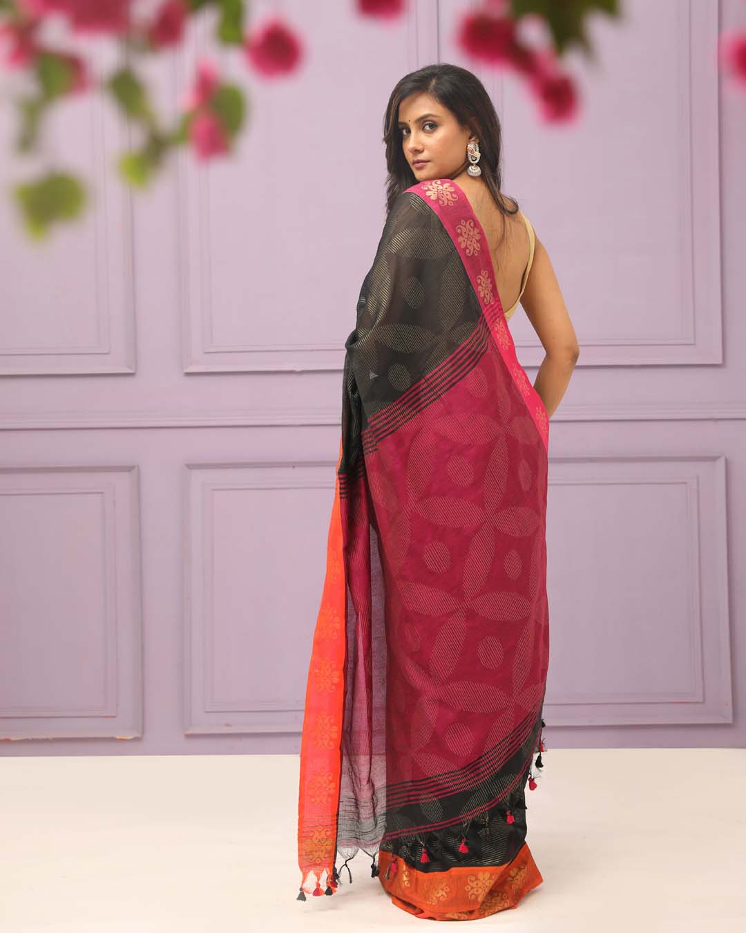 OBSIDIAN HARMONY (HANDLOOM COTTON BLEND SAREE)