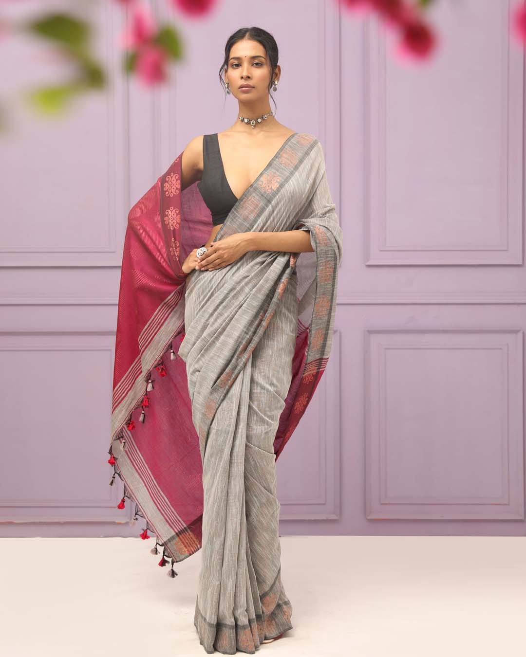CHARCOAL CHIC (HANDLOOM COTTON BLEND SAREE)