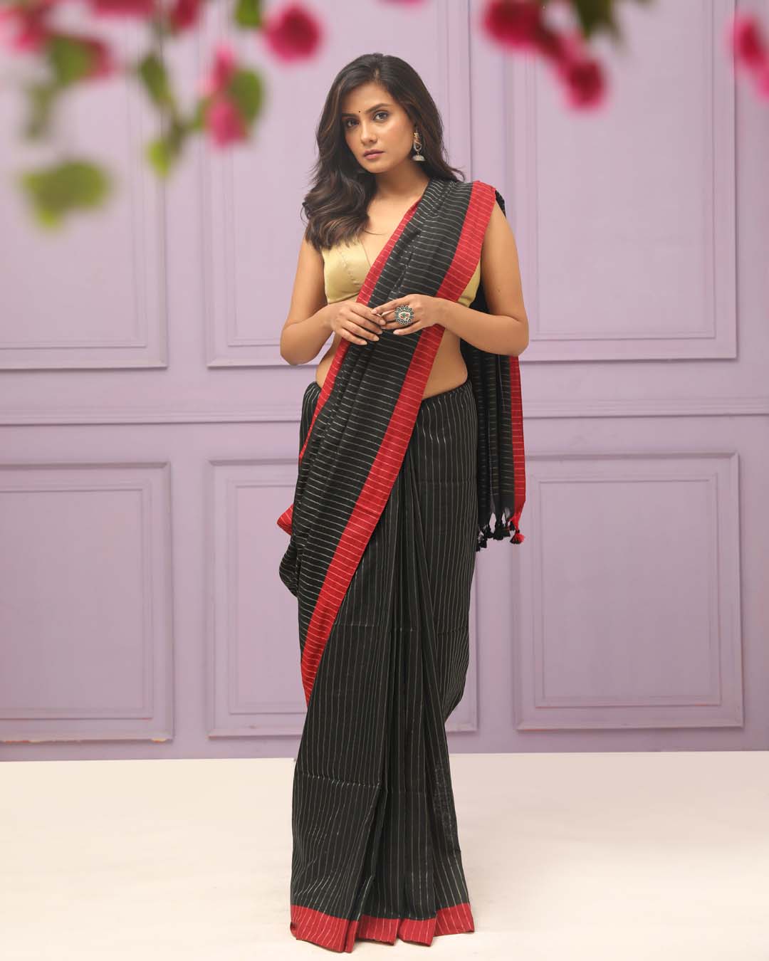 EBONY STRIPES (BENGAL HANDLOOM COTTON BLEND SAREE)