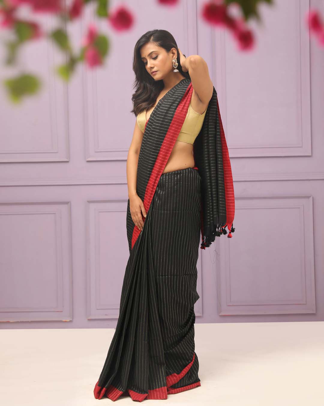 EBONY STRIPES (BENGAL HANDLOOM COTTON BLEND SAREE)