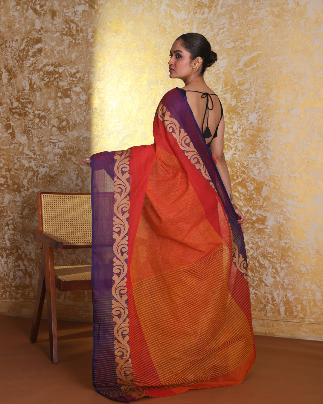 SUNLIT GOLD (JAMDANI SAREE)