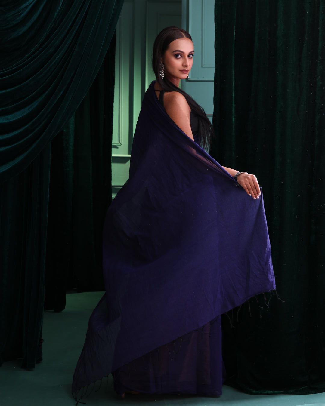 ETERNAL ELEGANCE (HANDLOOM 100% PURE COTTON SAREE)