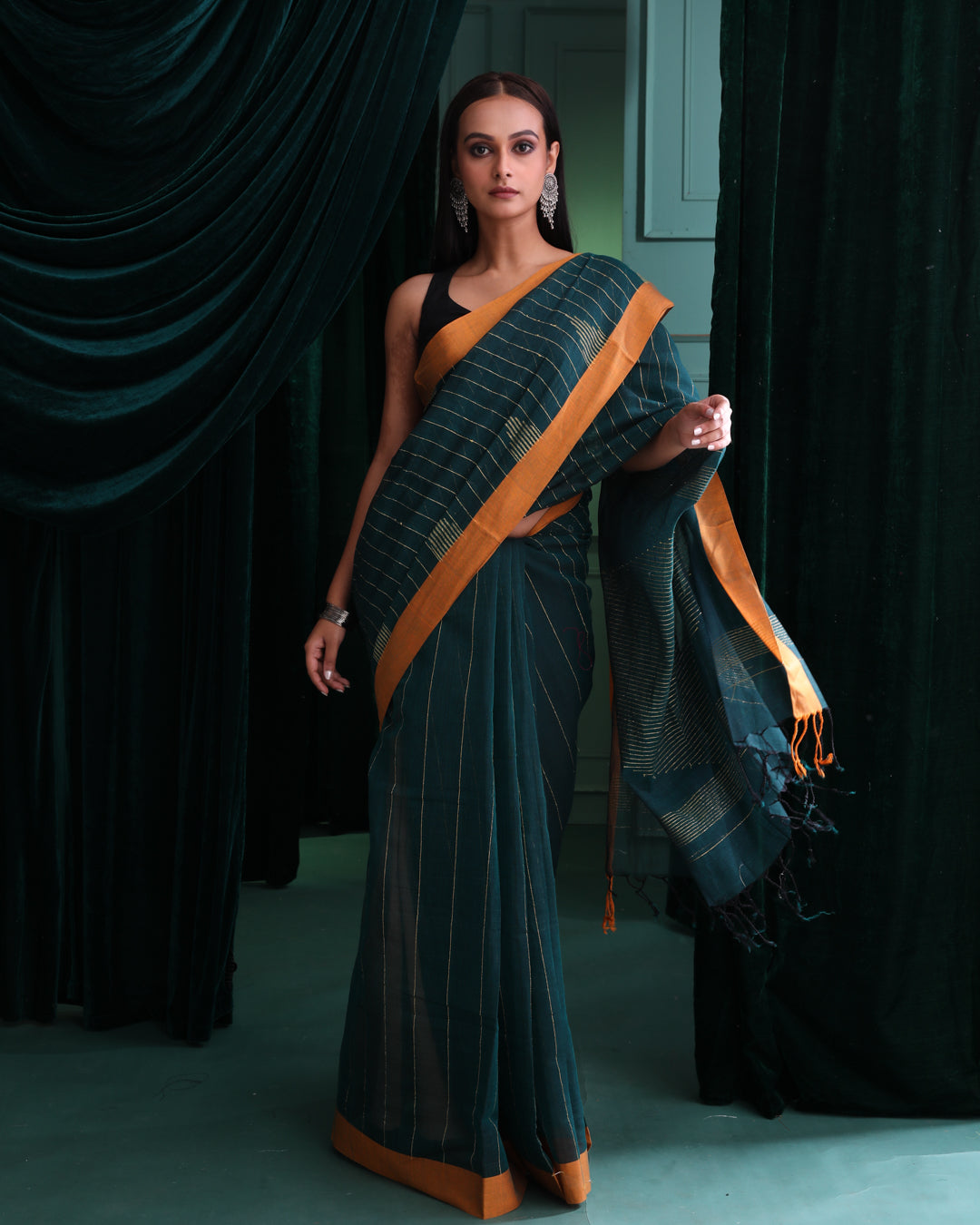 EMERALD STRIPES (JAMDANI SAREE)