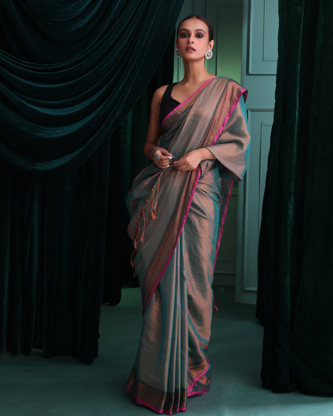 TEAL TWILIGHT (HANDLOOM COTTON BLEND SAREE)