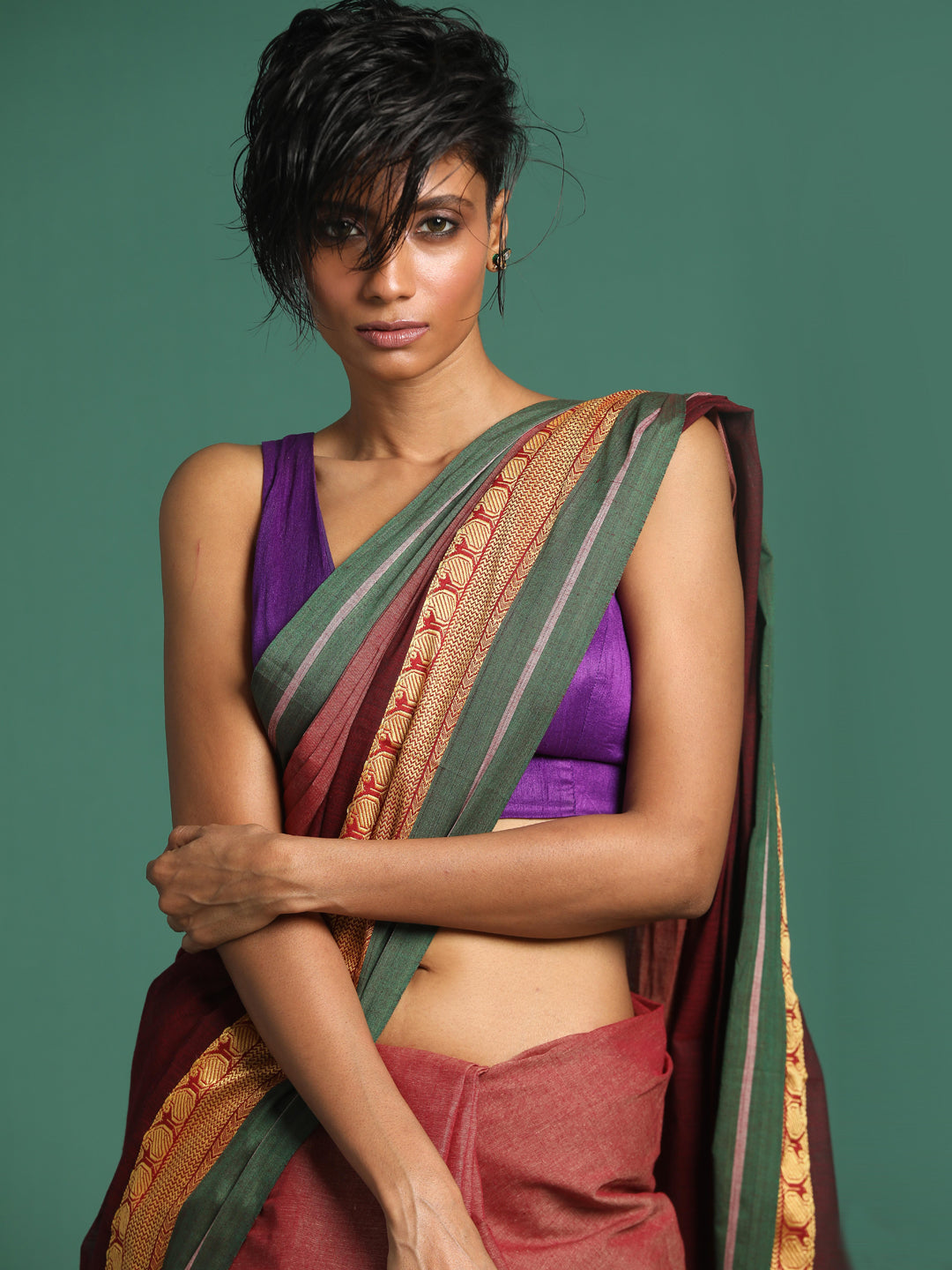 Indethnic Maroon Solid Saree - View 1