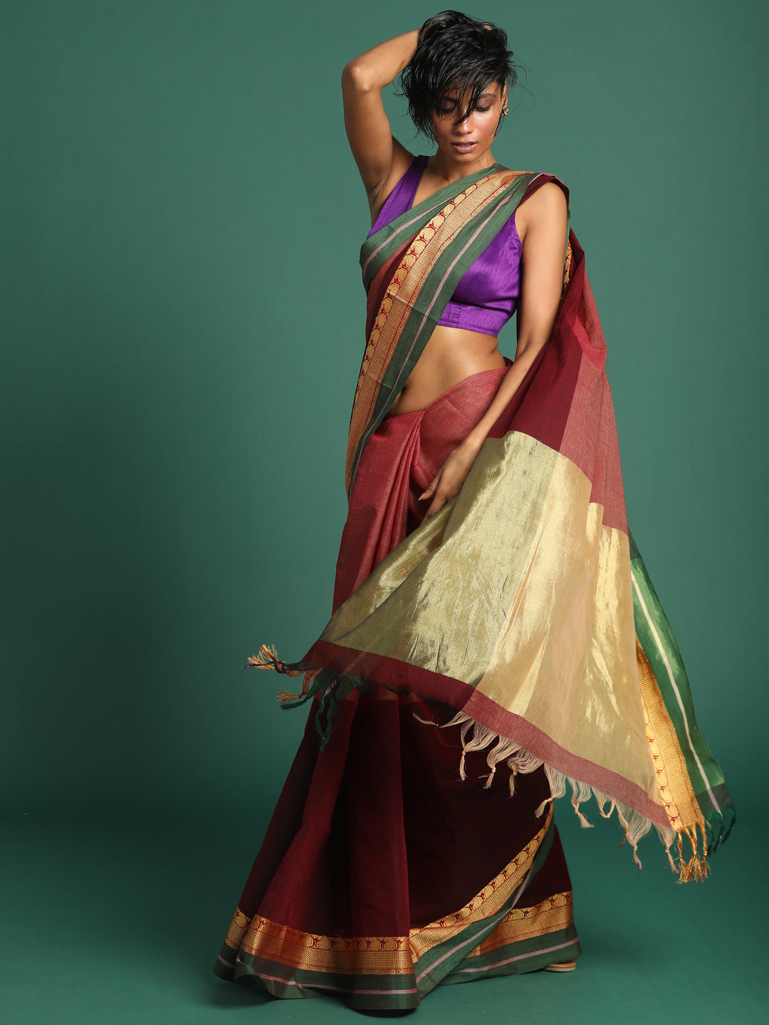 Indethnic Maroon Solid Saree - View 2