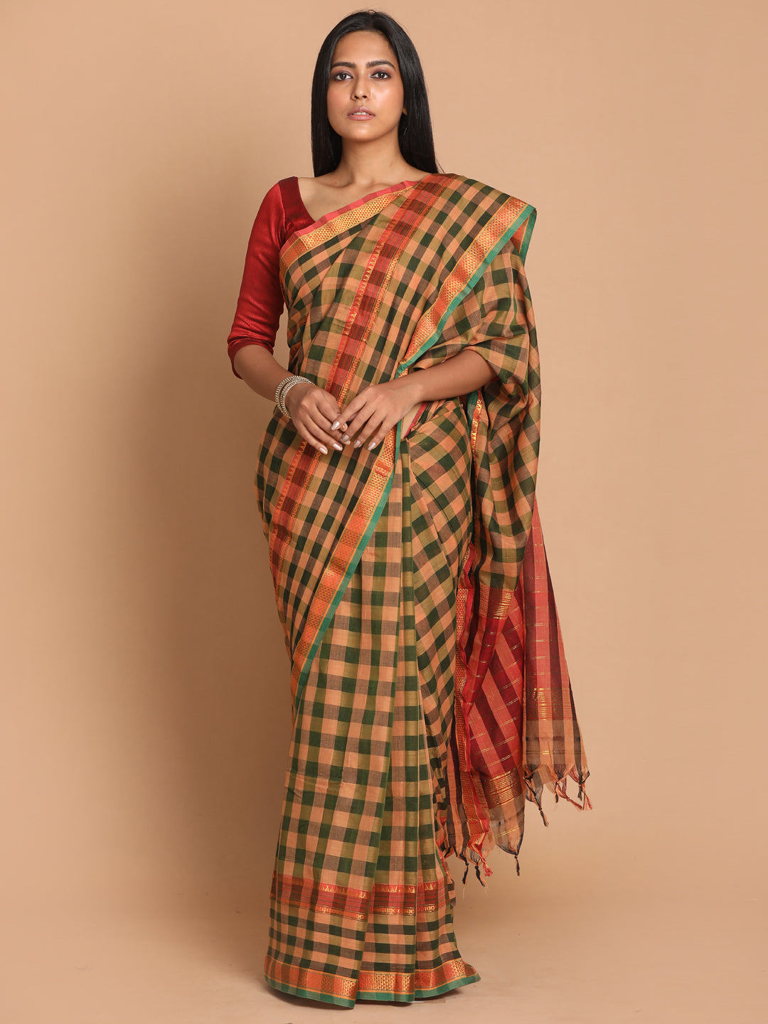 Indethnic Olive Pure Cotton Solid Saree - View 1