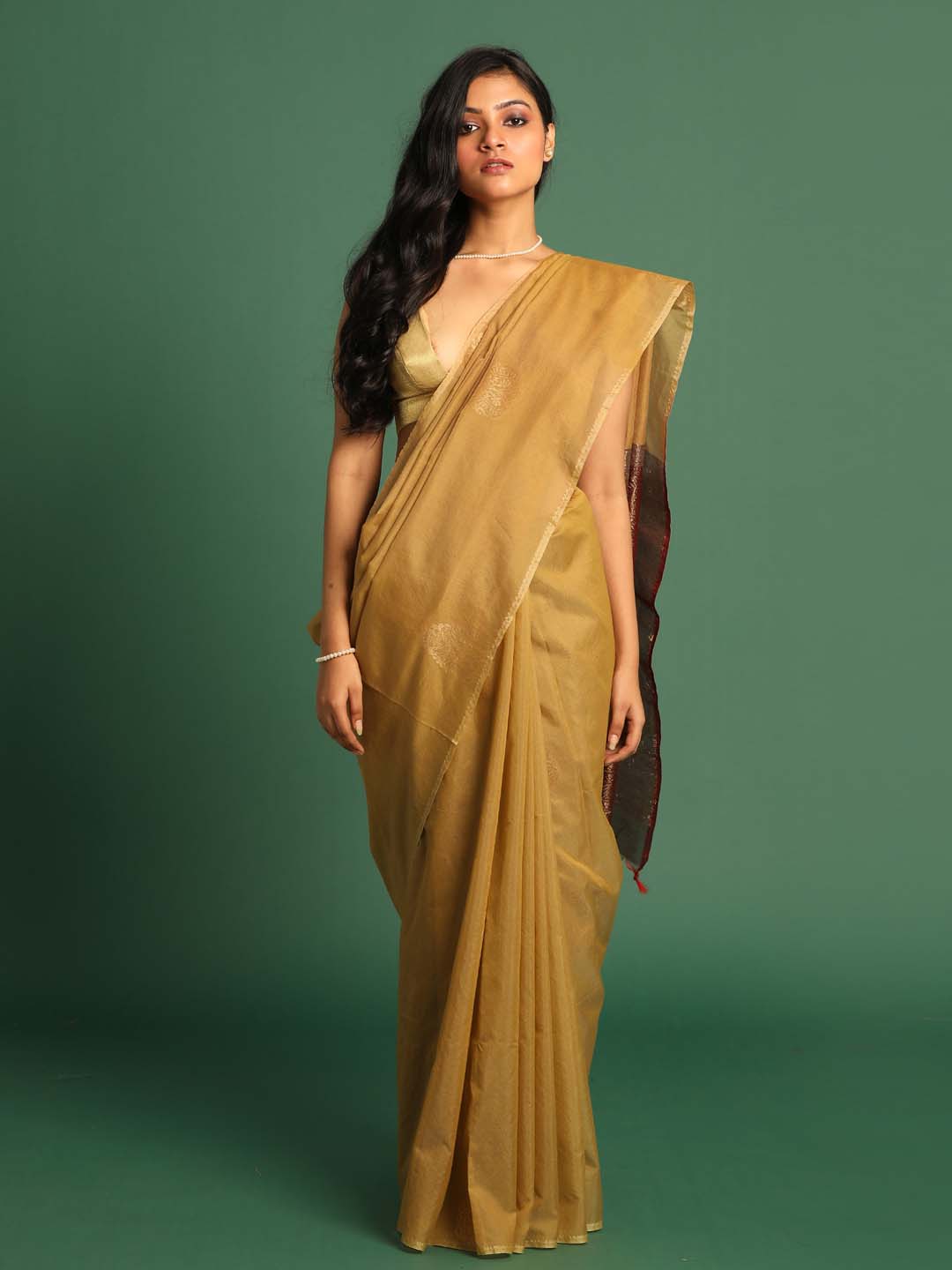 BEIGE SERENITY (SAREE)