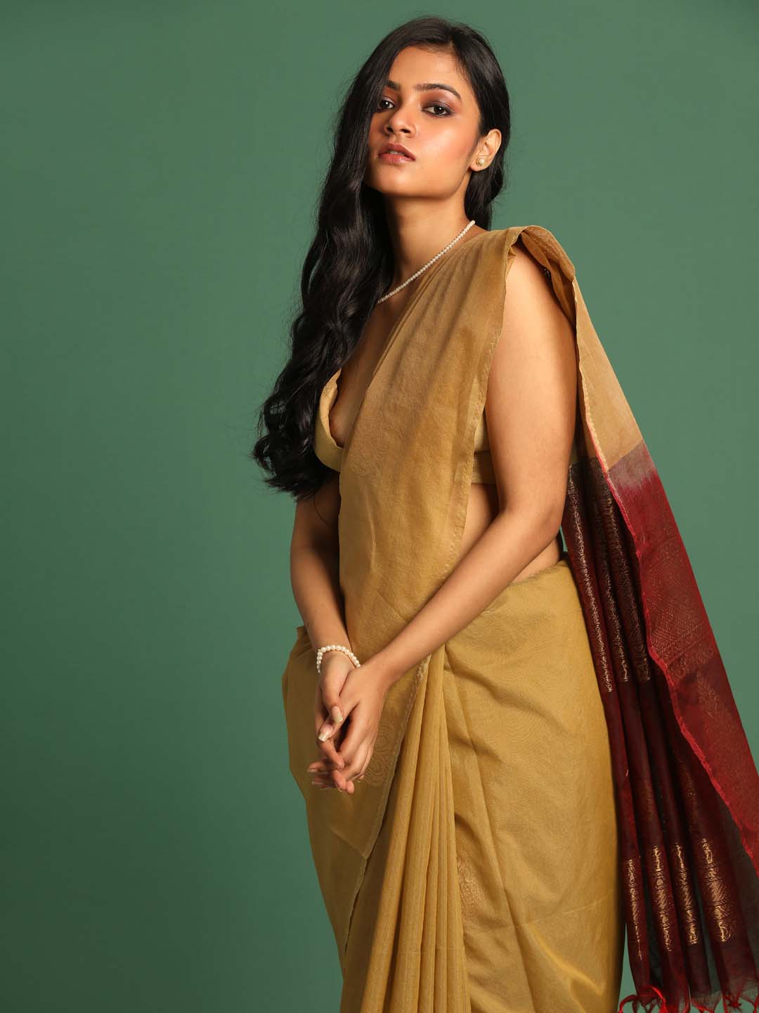 BEIGE SERENITY (SAREE)