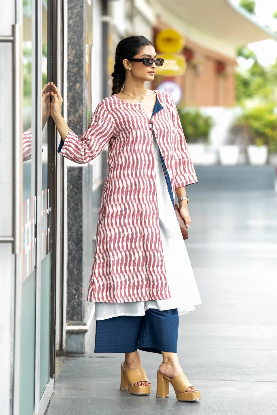Indigo Vine — Reversible Bagru Floral & Red Ikkat Long Cotton Shrug