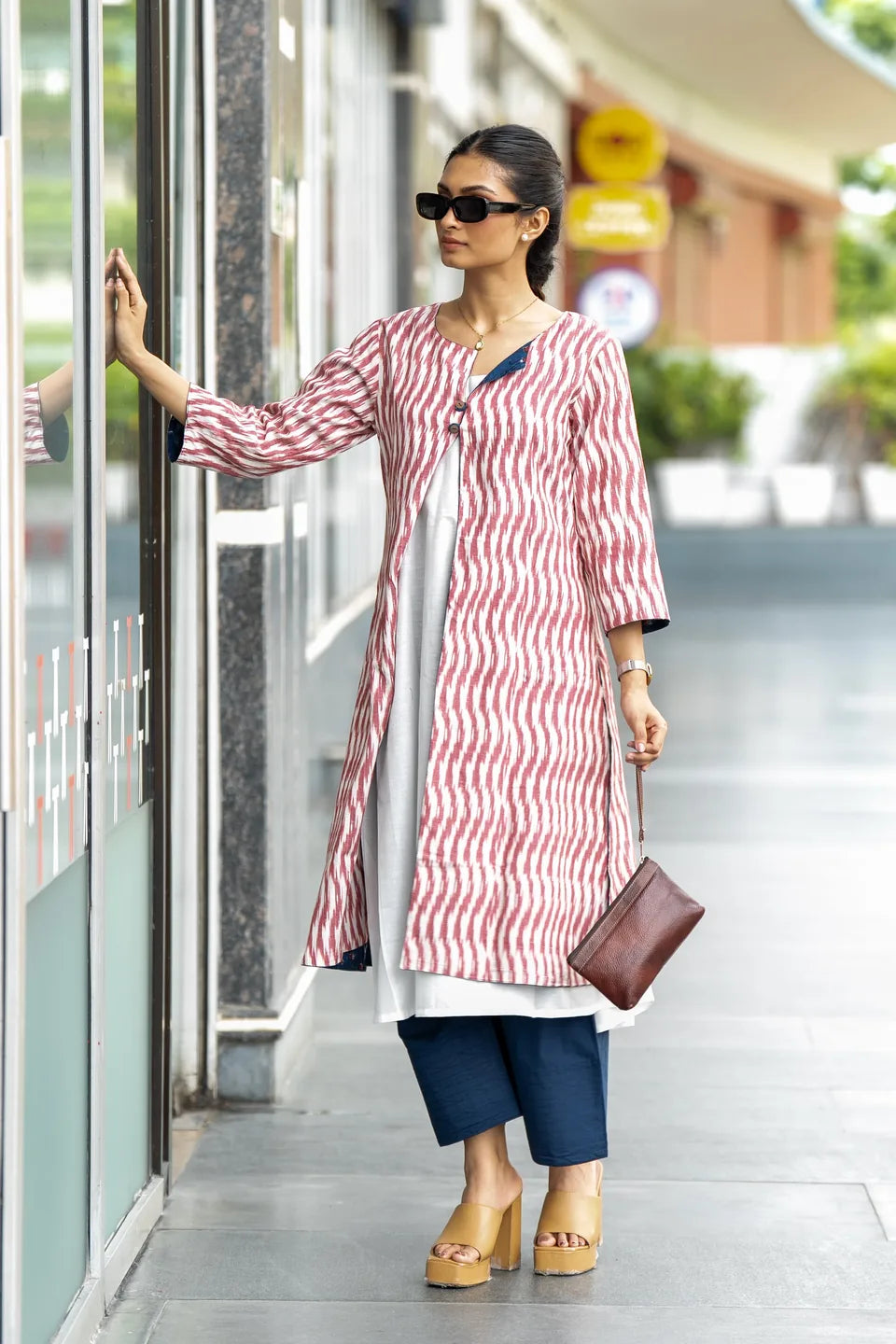 Indigo Vine — Reversible Bagru Floral & Red Ikkat Long Cotton Shrug