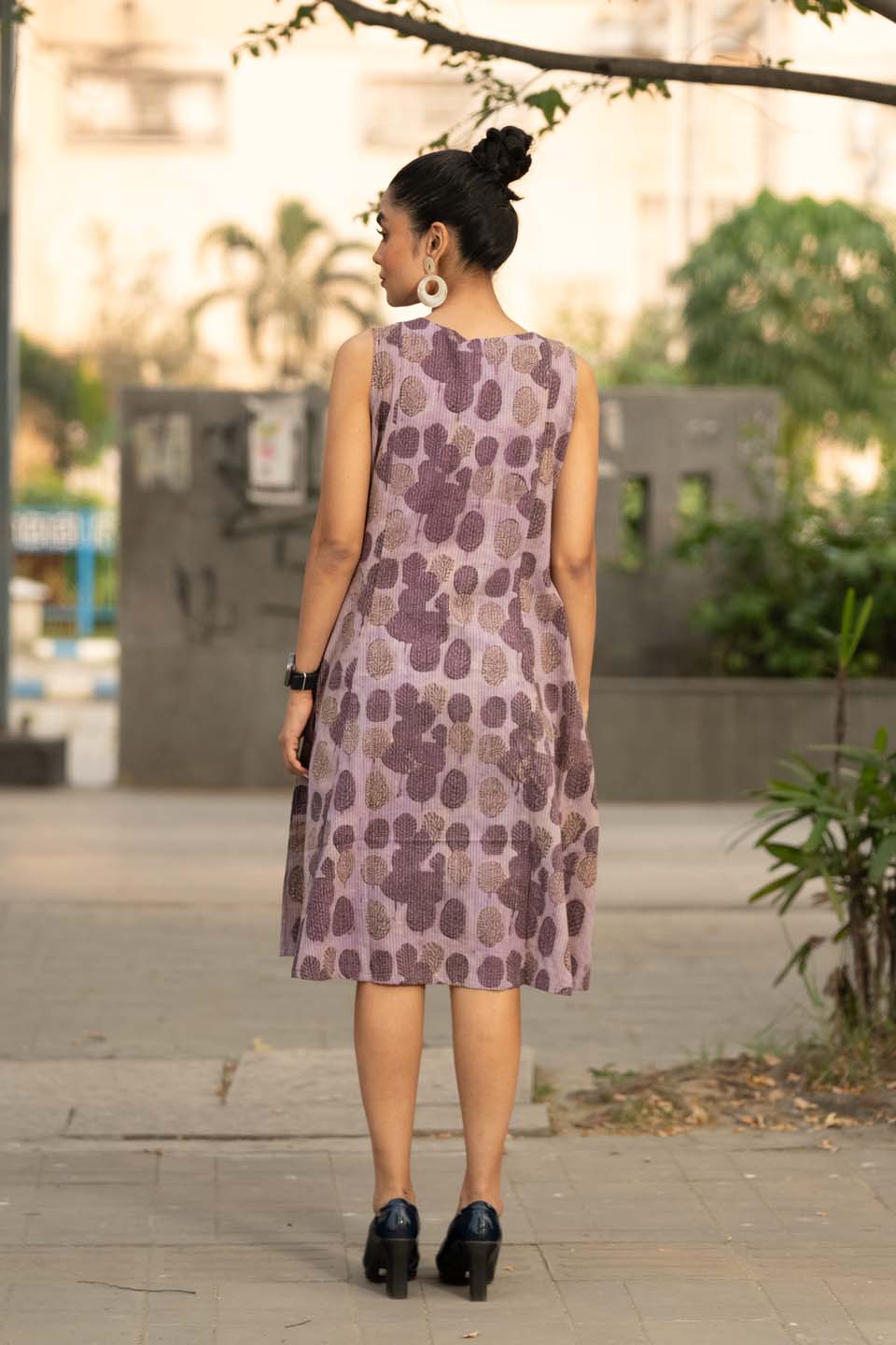 Mauve Leaf — Sleeveless A-Line Knee Dress in Bold Botanical Block Print