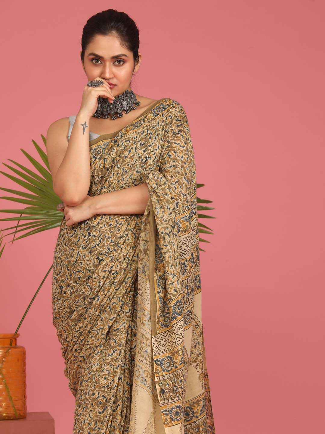 Indethnic Kalamkari Handblock Mulmul Cotton Saree - View 2