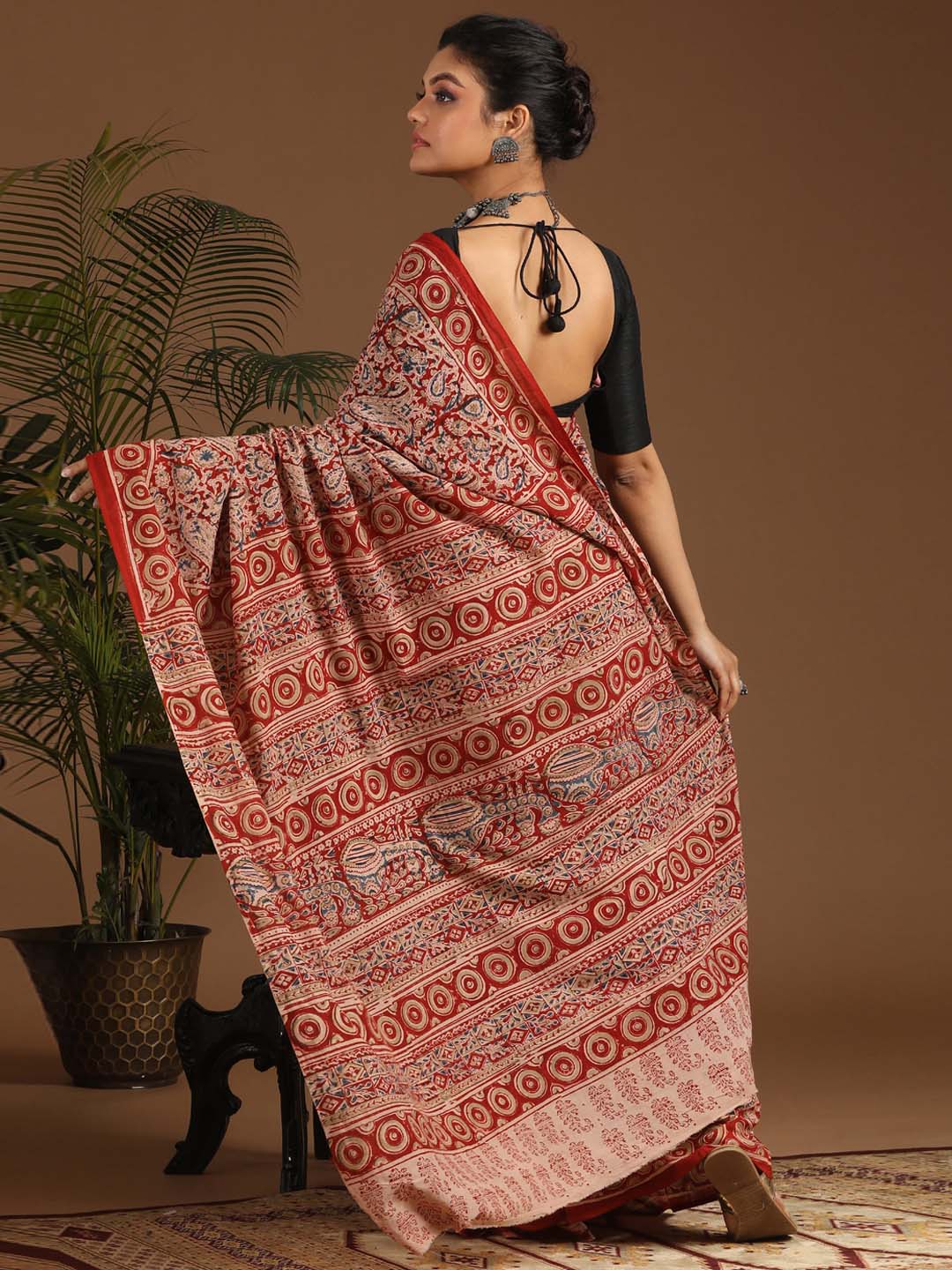 Indethnic Kalamkari Handblock Mulmul Cotton Saree - View 3