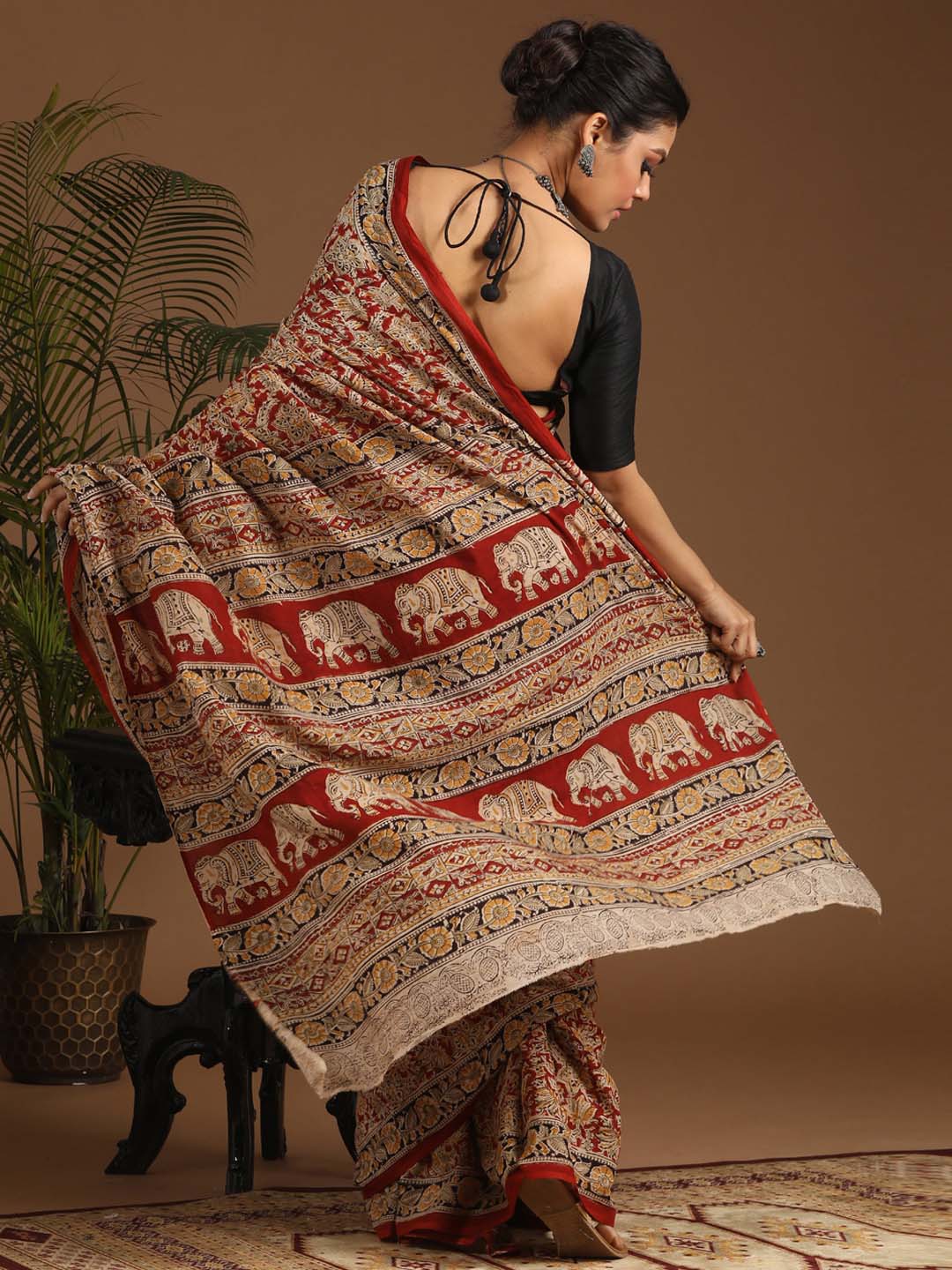 Indethnic Kalamkari Handblock Mulmul Cotton Saree - View 3