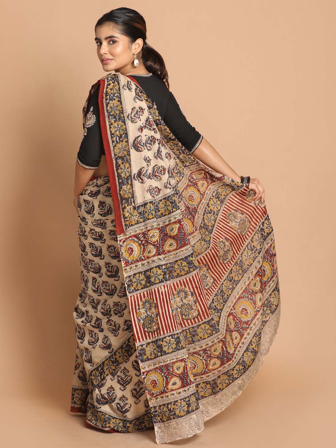 Indethnic Kalamkari Handblock Mulmul Cotton Saree - View 3