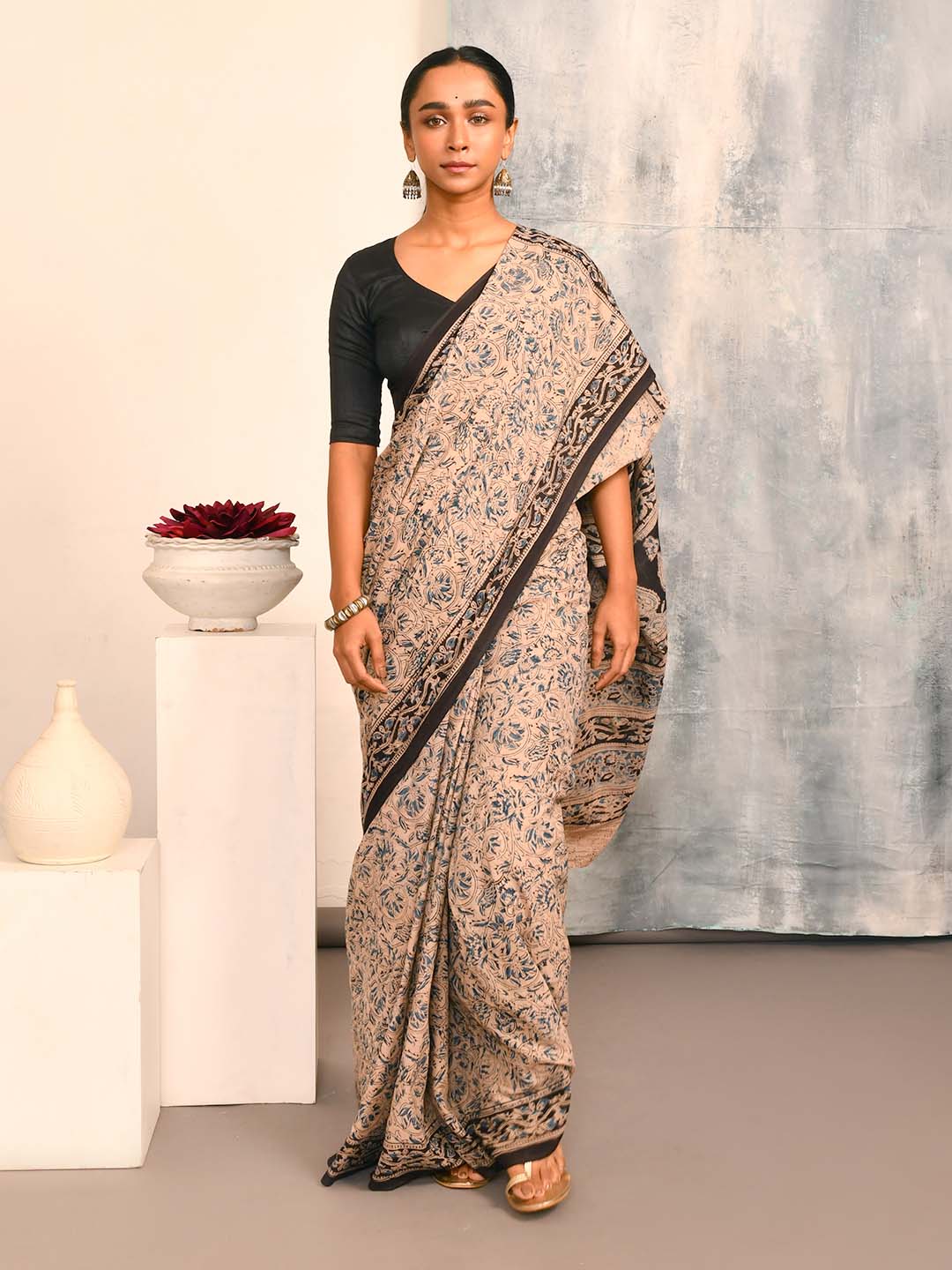 PRINTED FLORAL SYMPHONY (SAREE)