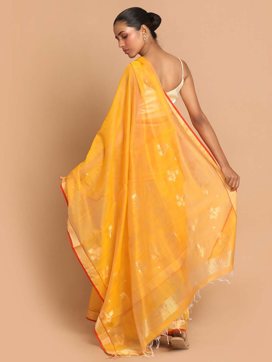 Indethnic Chanderi Handloom Silk Cotton Saree - View 3