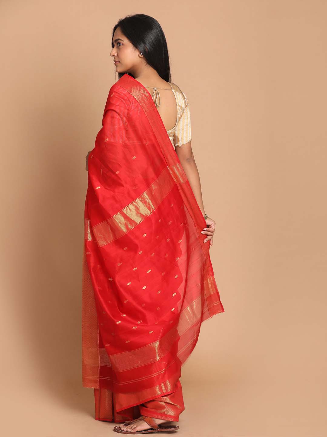 Indethnic Maheshwari Handloom Silk Cotton Saree - View 3