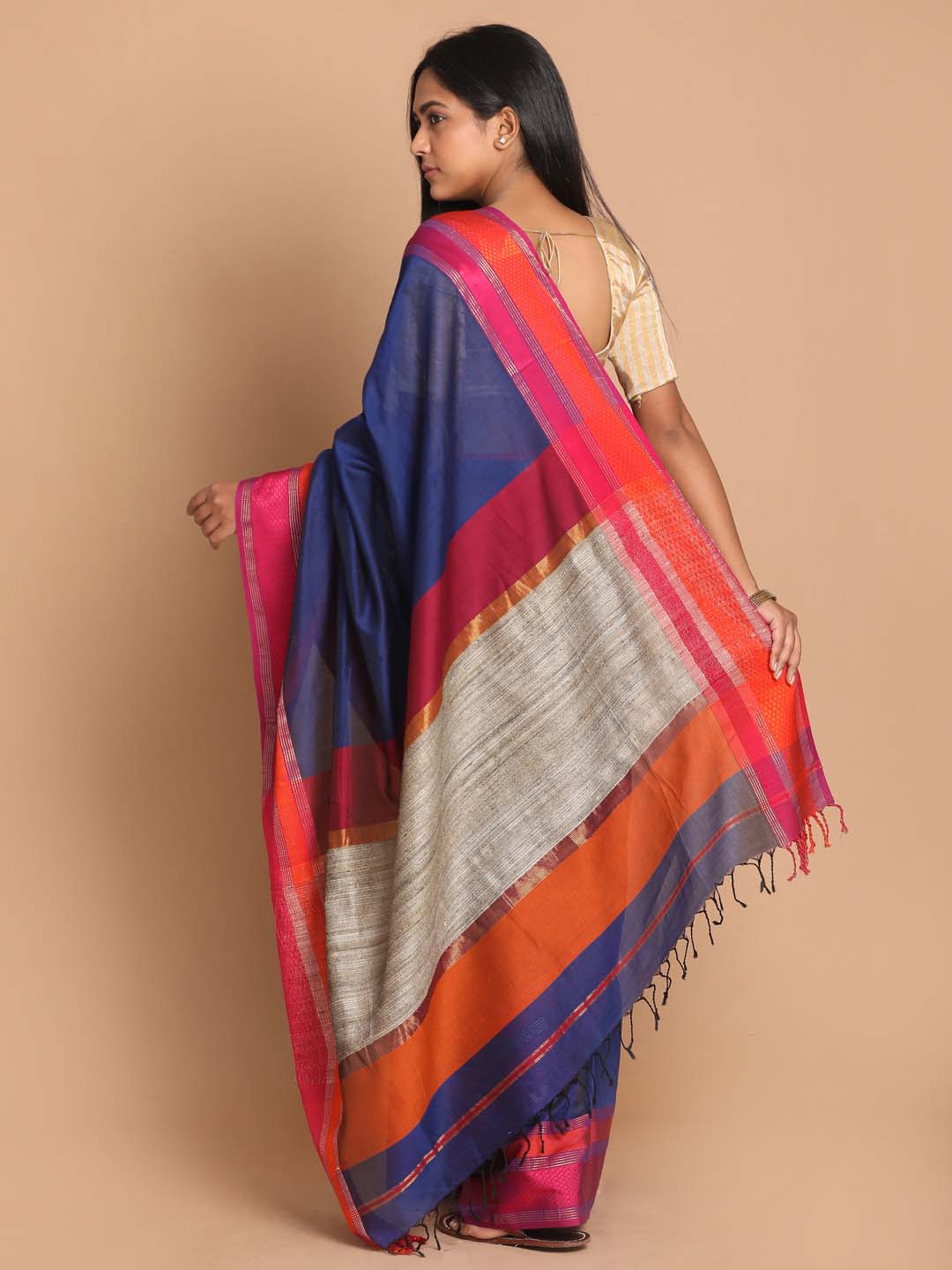 Indethnic Maheshwari Handloom Silk Cotton Saree - View 3