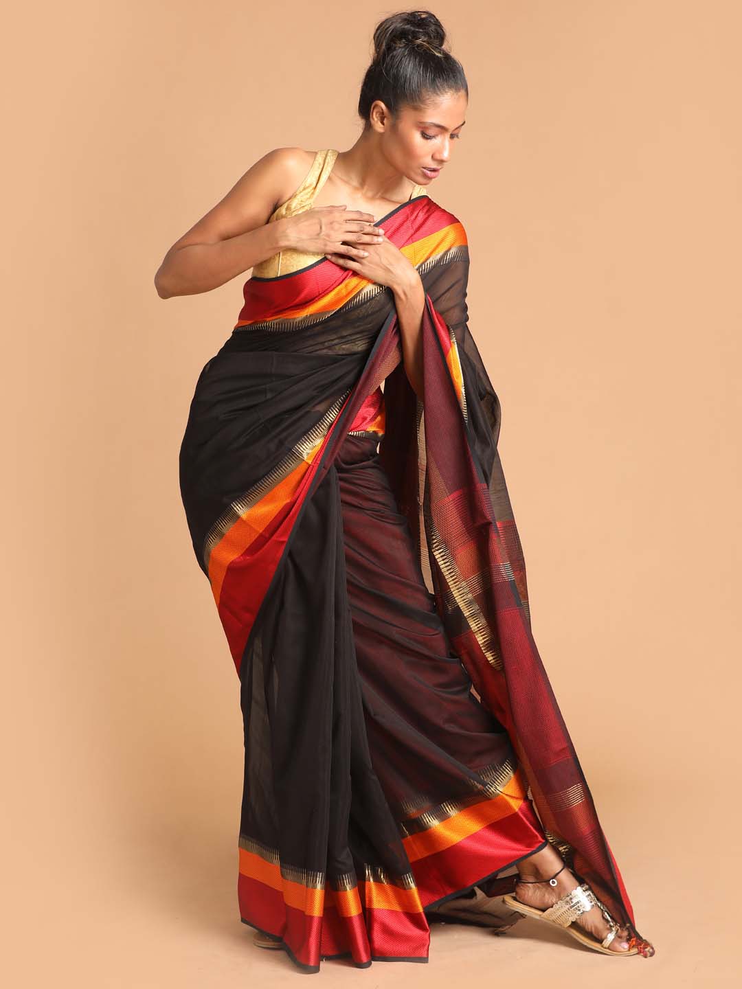 Indethnic Maheshwari Handloom Silk Cotton Saree - View 1