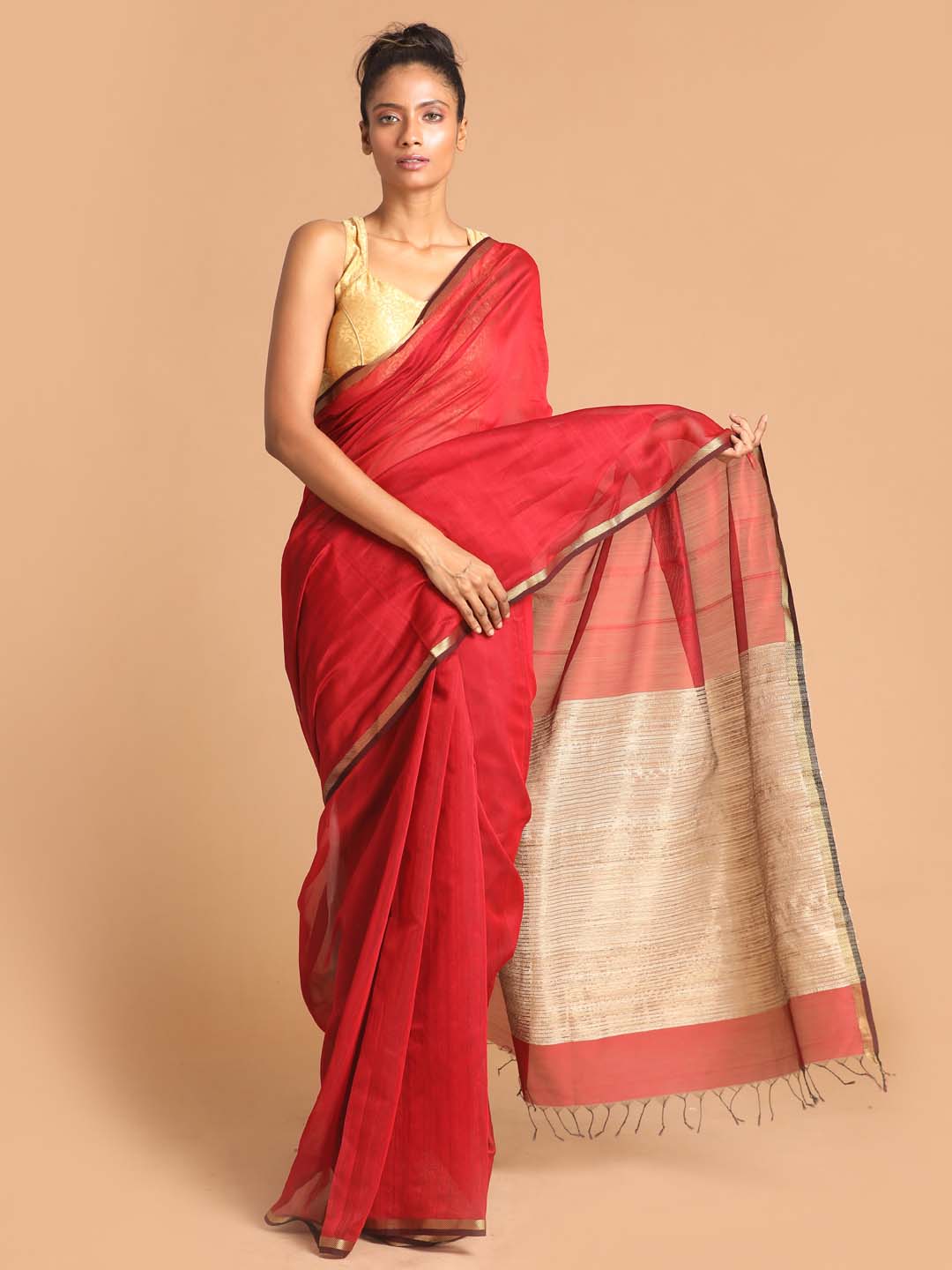 Indethnic Maheshwari Handloom Silk Cotton Saree - View 1