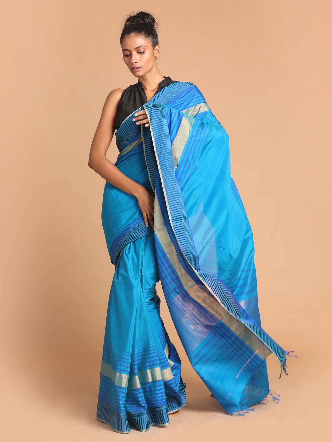 Indethnic Maheshwari Handloom Silk Cotton Saree - View 1