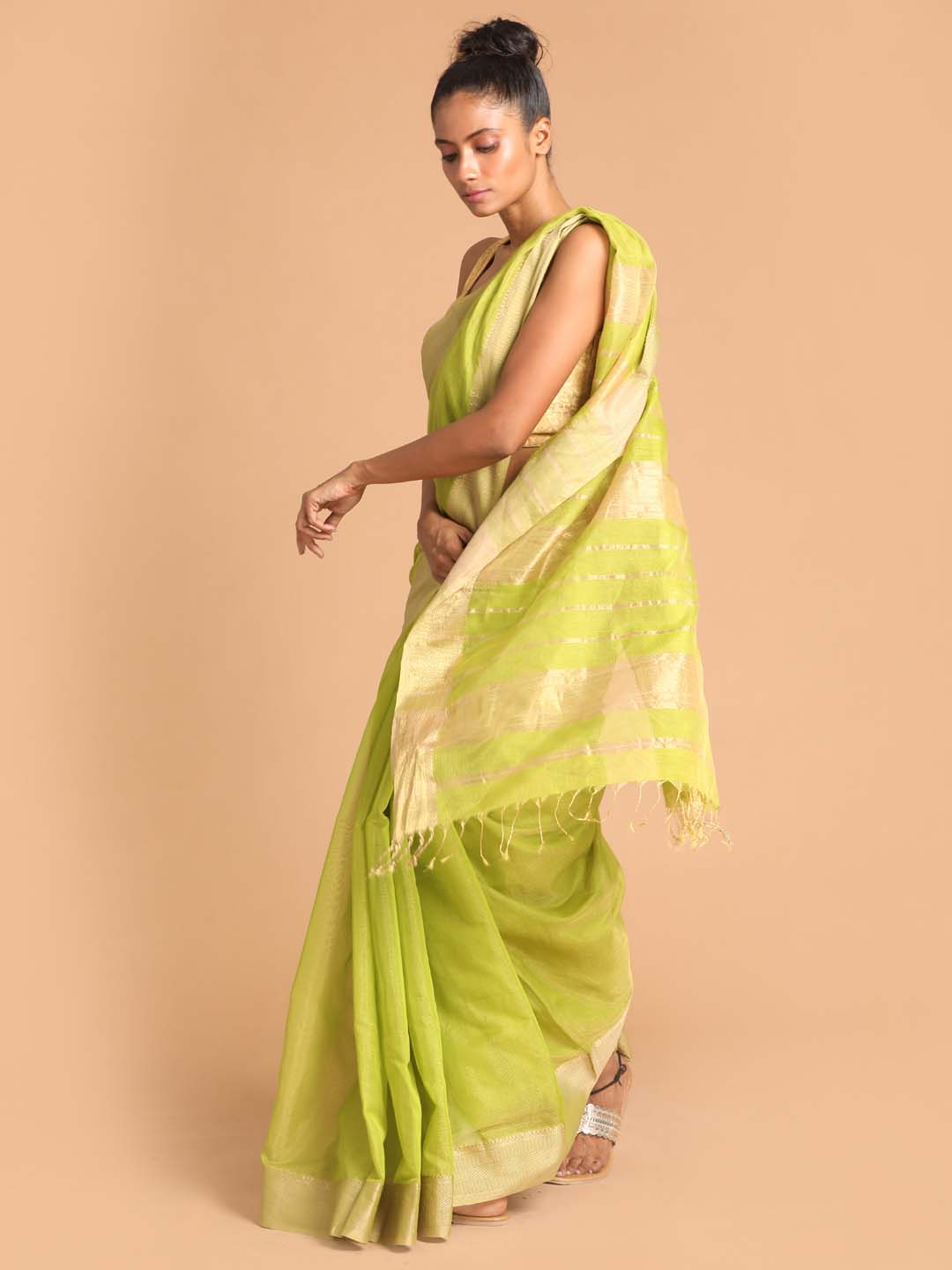 Indethnic Maheshwari Handloom Silk Cotton Saree - View 2