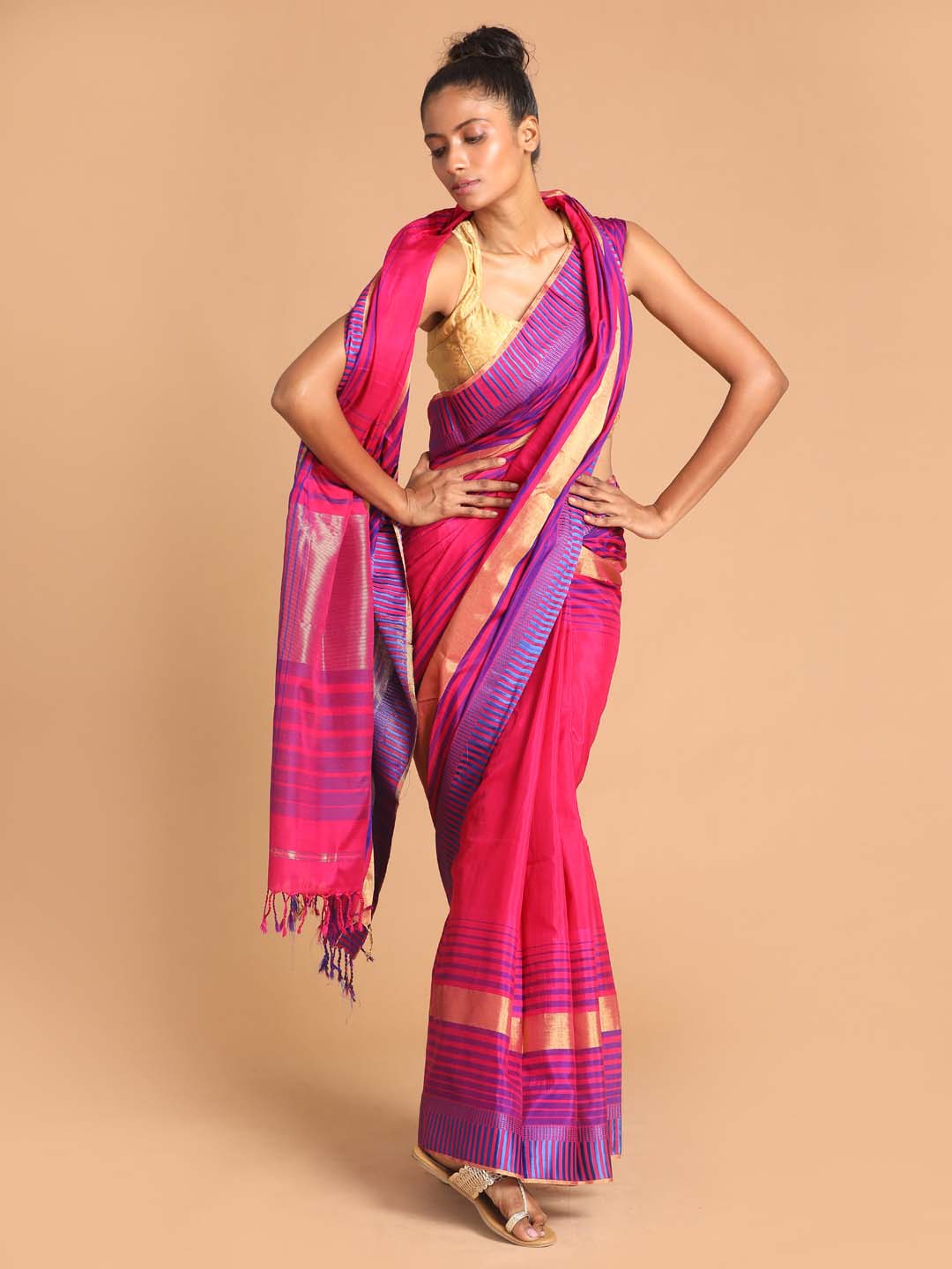 Indethnic Maheshwari Handloom Silk Cotton Saree - View 1